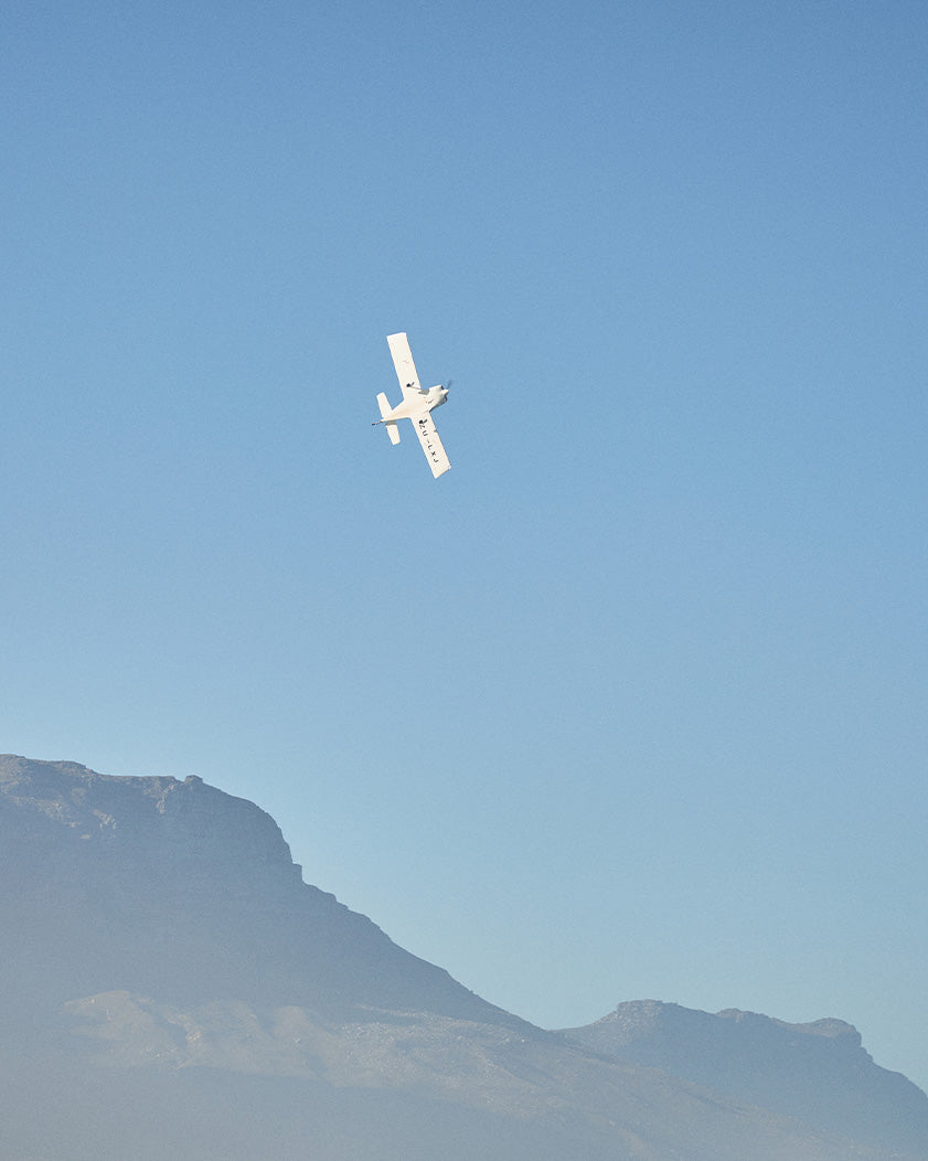 What to Wear for Travel: Men's Airport Outfit Ideas