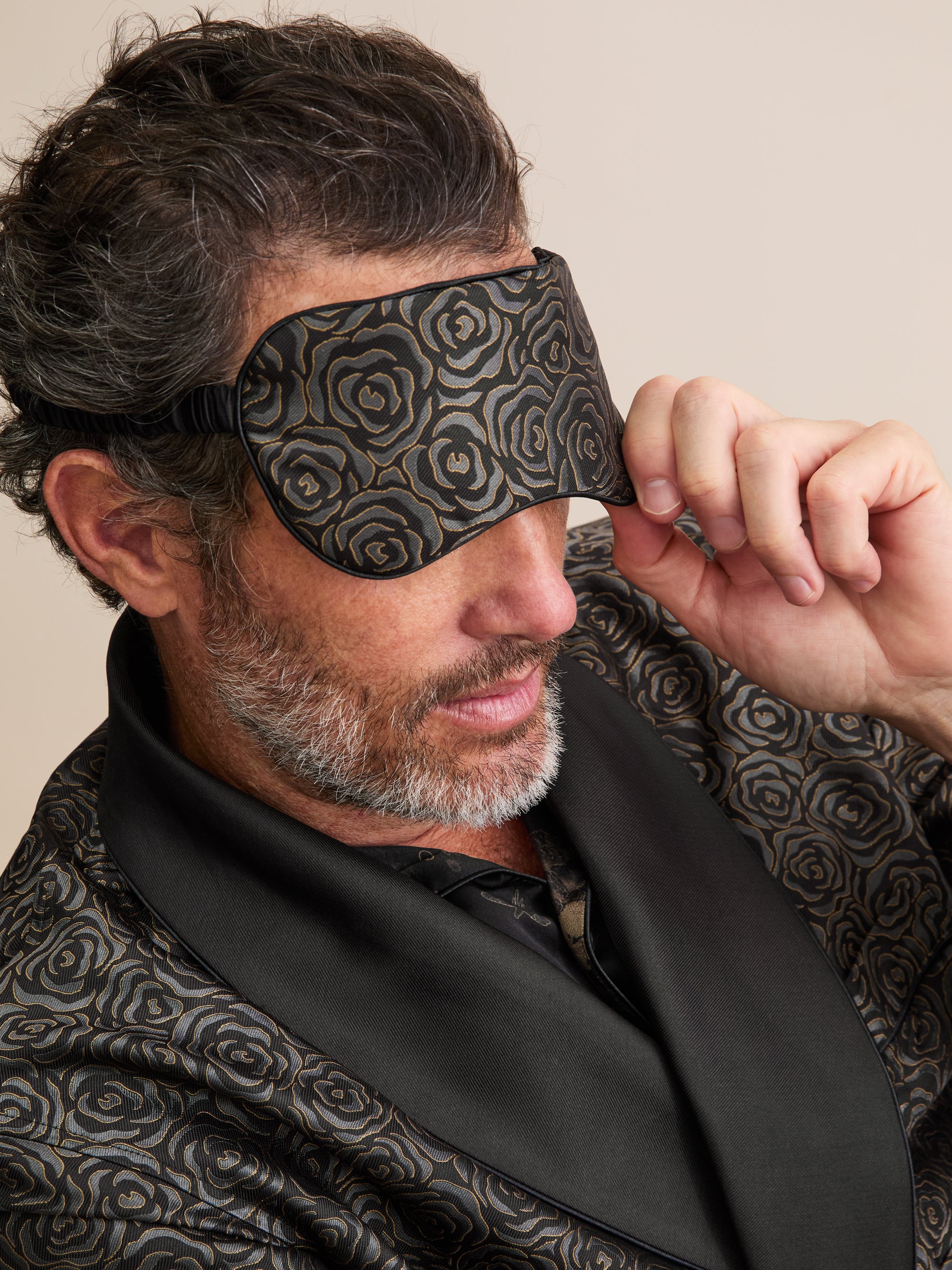 Silk Eye Mask Jacquard Black Rose