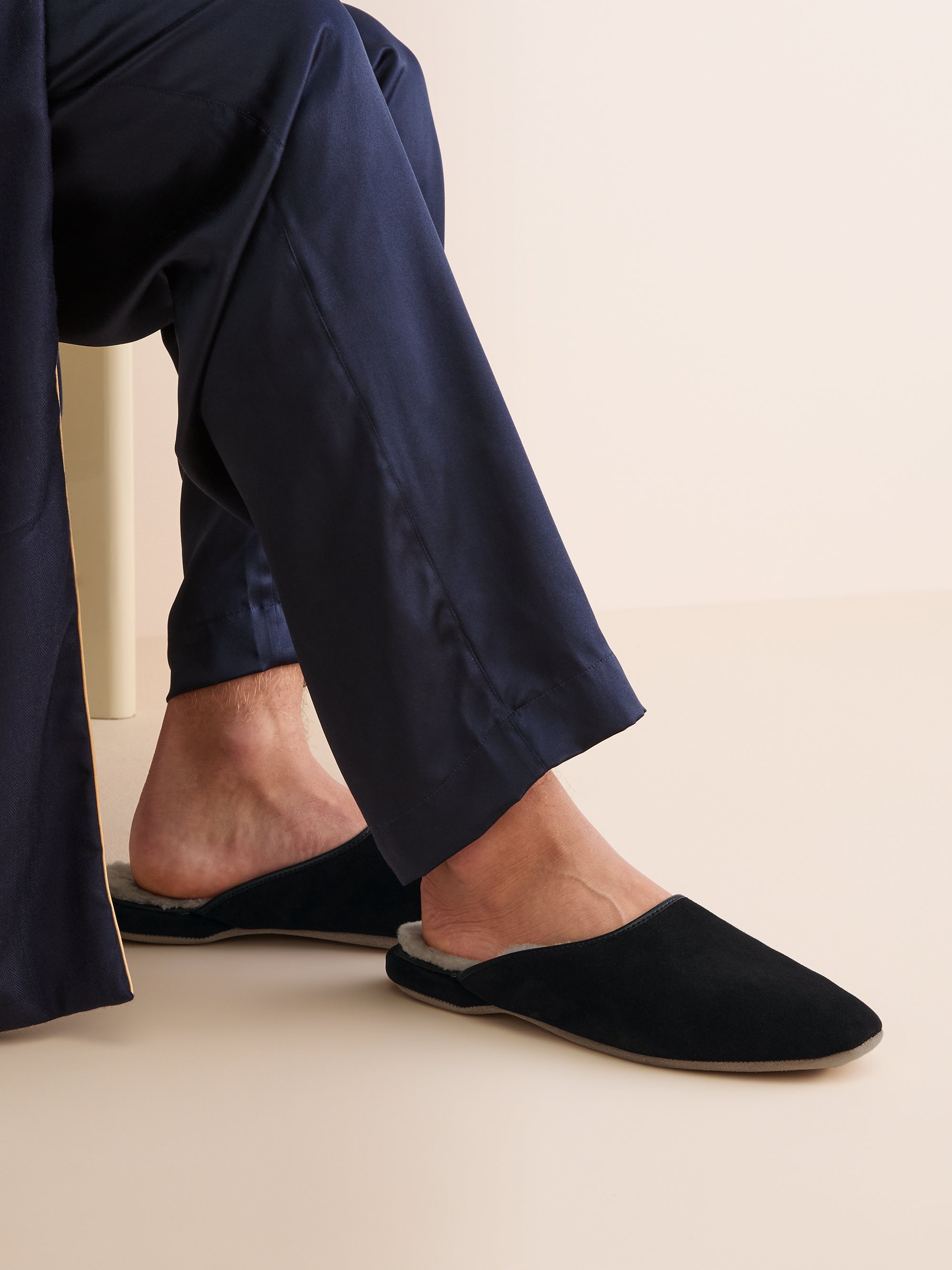 Men's Mule Slippers Douglas Suede Sheepskin Black