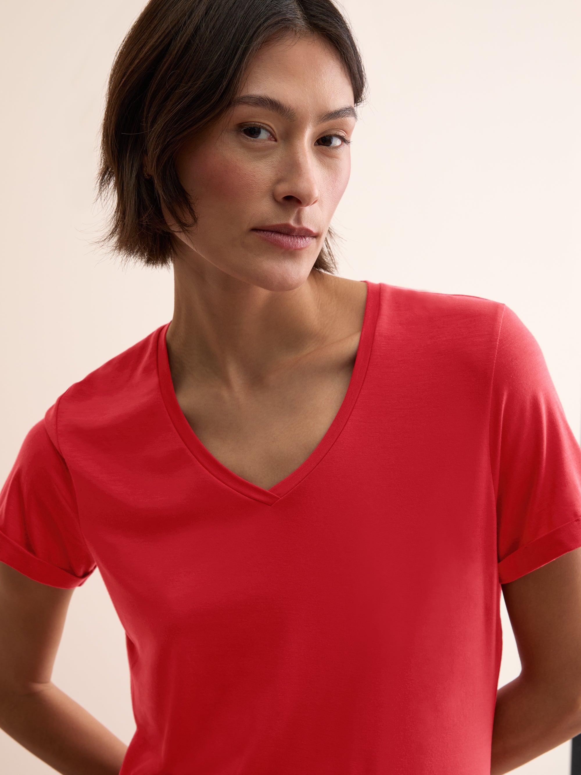 Women's V-Neck Sleep T-Shirt Lara Micro Modal Stretch Cherry Red