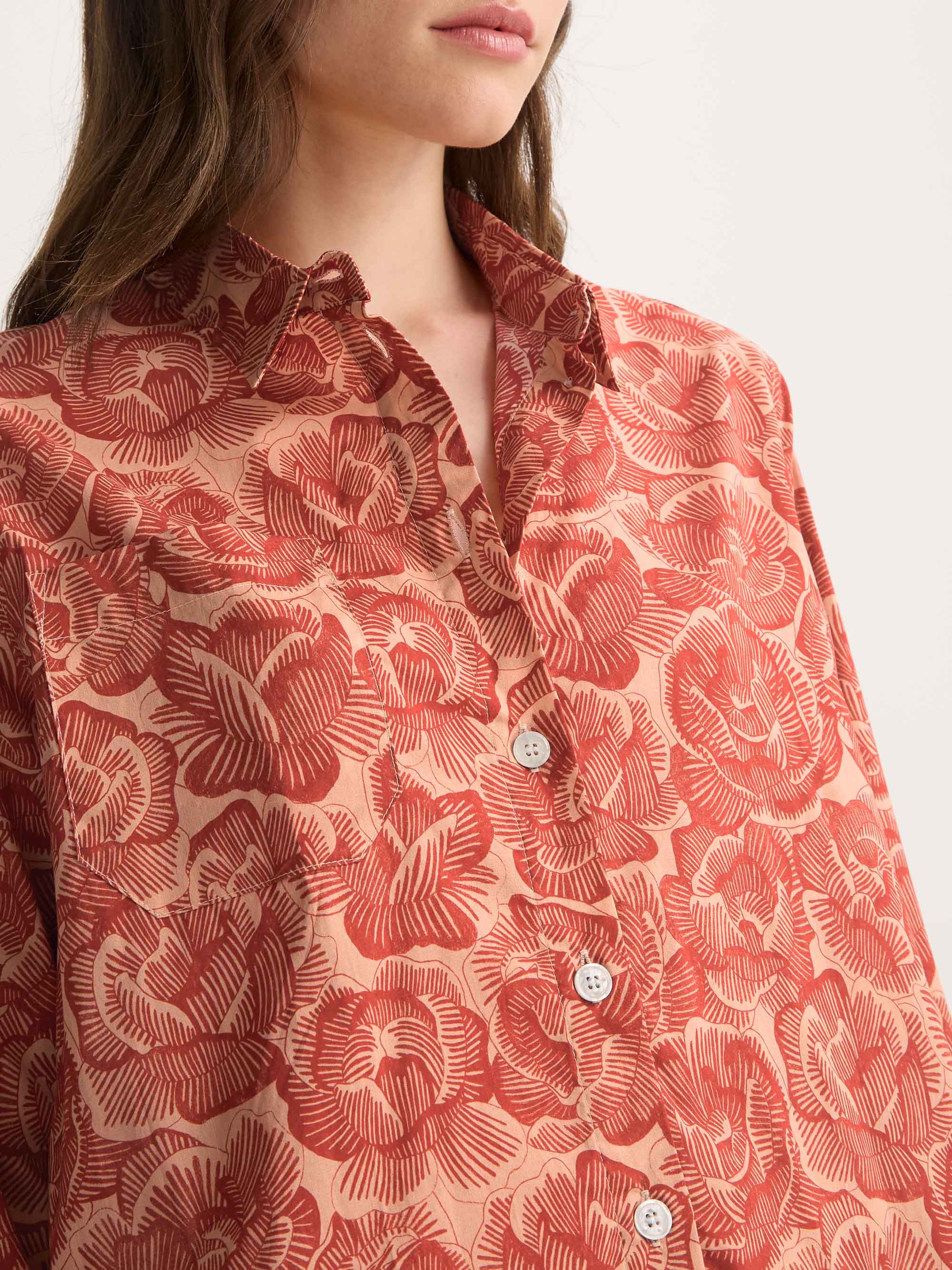 Women's Nightshirt Cotton Batiste Rustic Red & Peach Rose Print