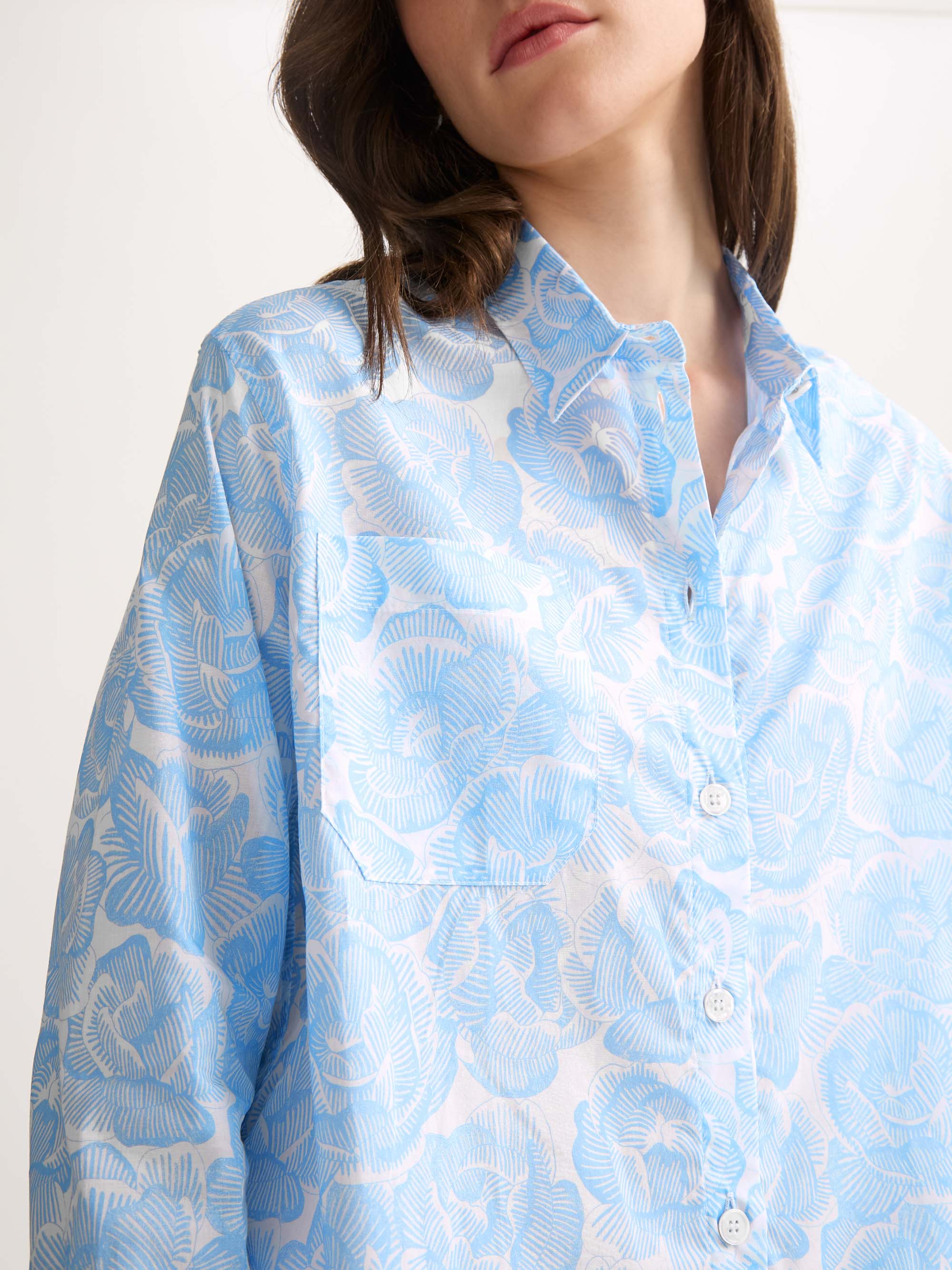 Women's Nightshirt Cotton Batiste Light Blue & White Rose Print