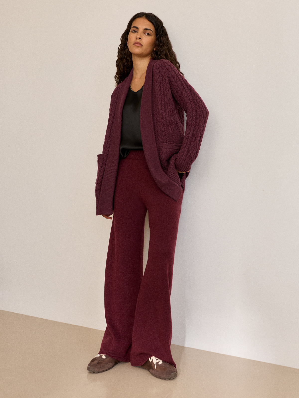 Iris Cashmere Cable Knit Cardigan Burgundy