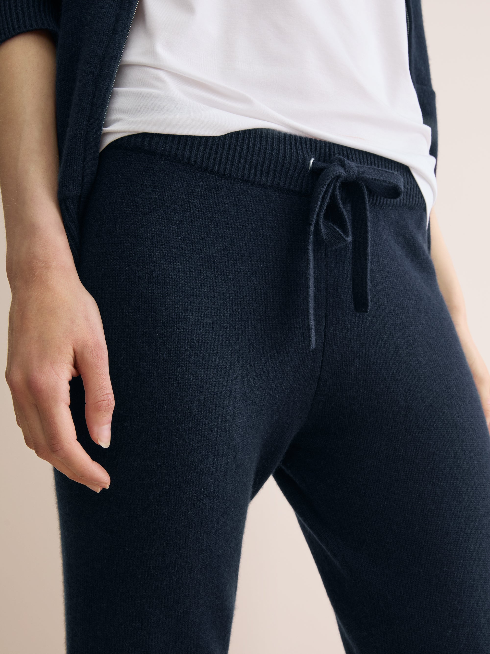 Women's Sweatpants Daphne Cashmere Navy