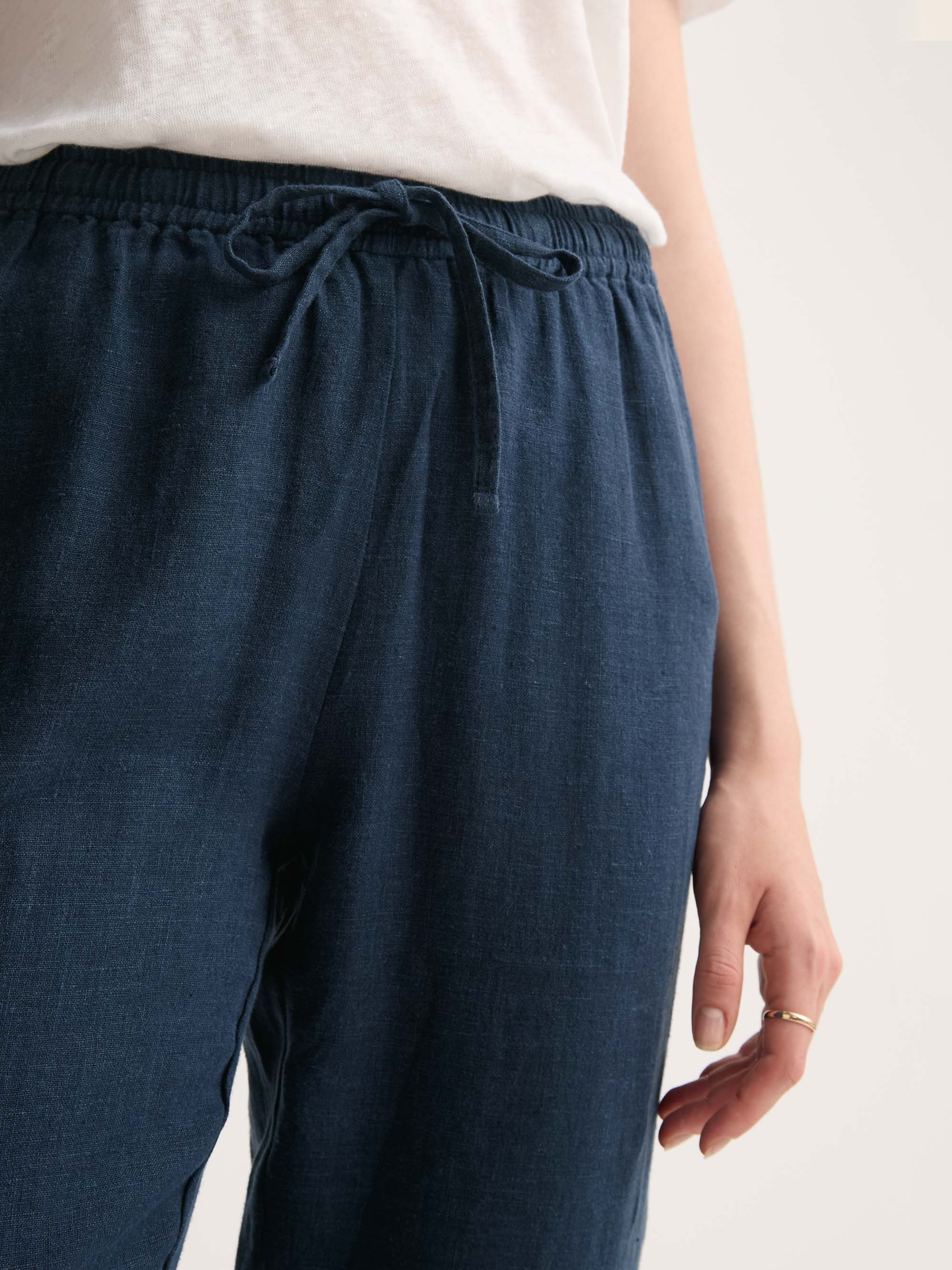 Women's Trousers Vienna Linen Navy
