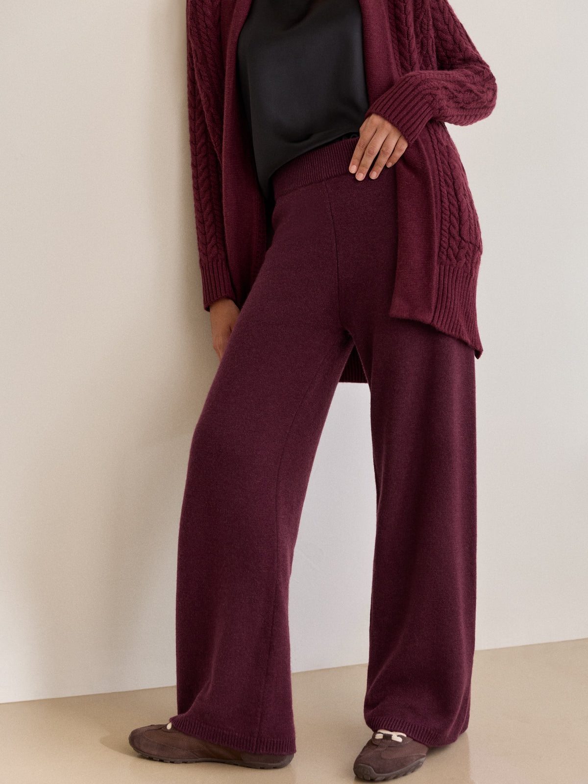 Daphne Cashmere Wide Leg Trousers Burgundy