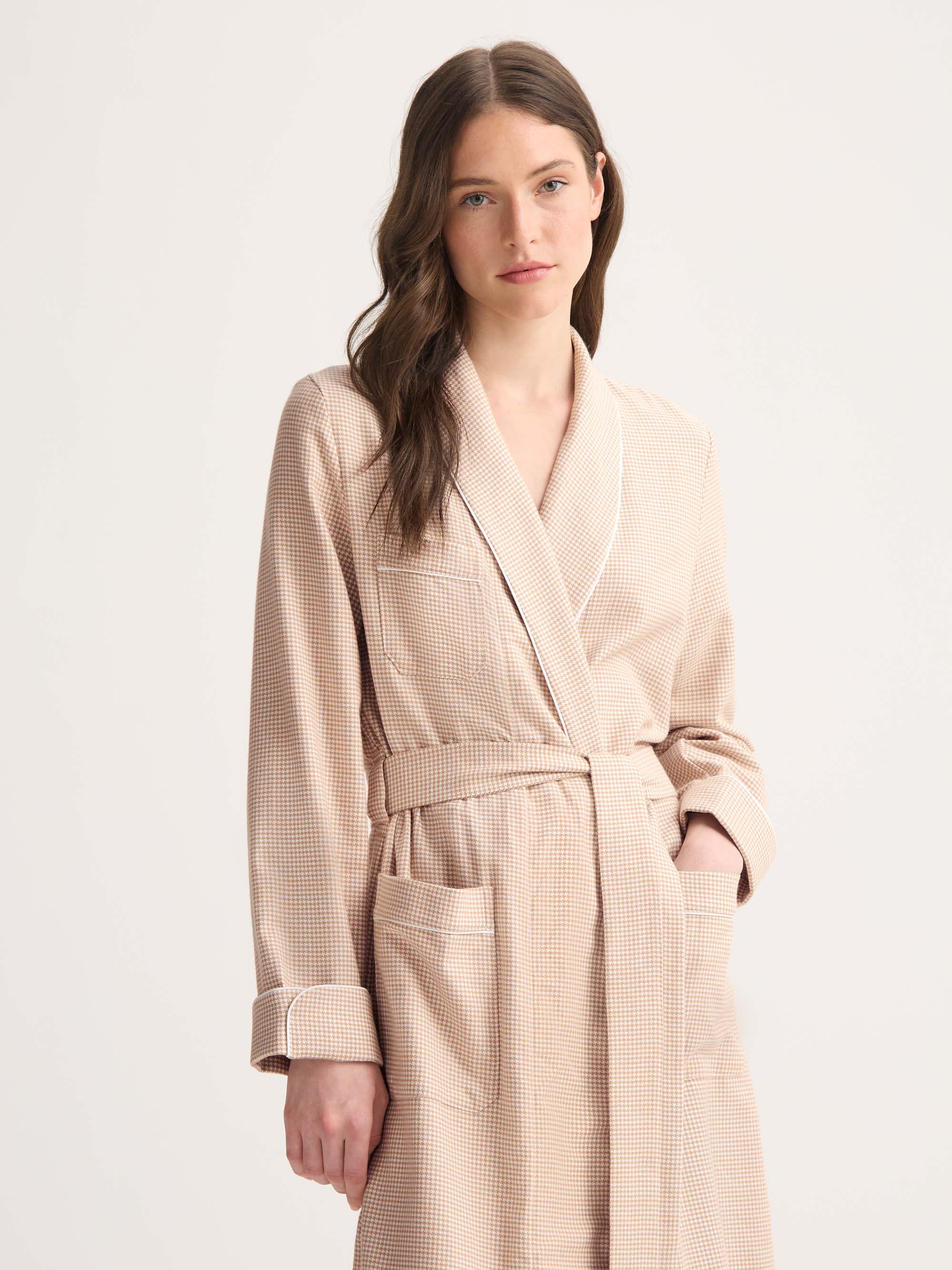 Women's Dressing Gown Kelburn Brushed Cotton Blush Houndstooth