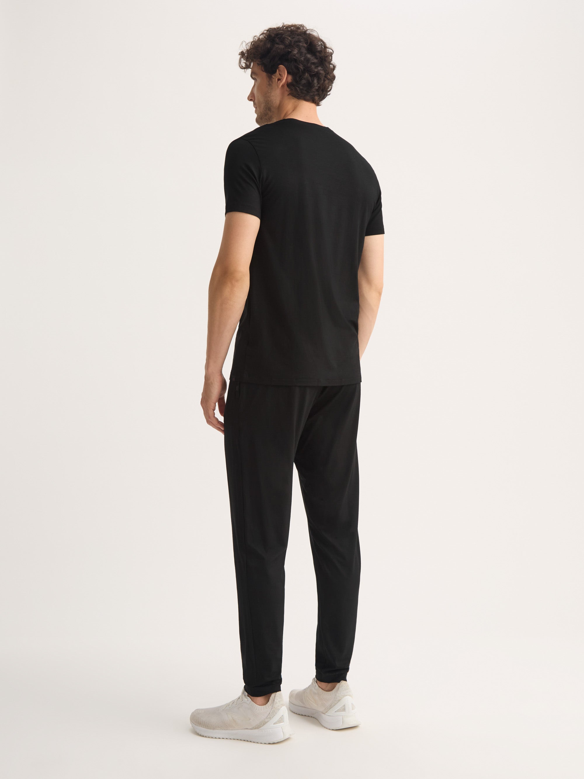 Men's V-Neck T-Shirt Basel Micro Modal Stretch Black