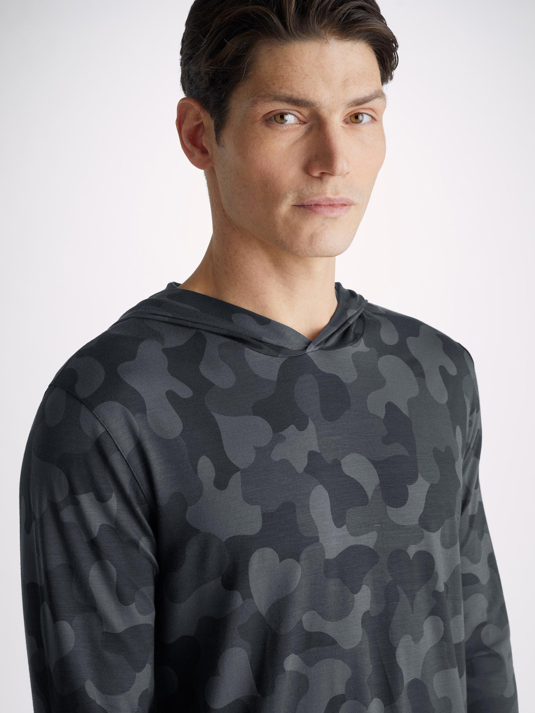 Men's Pullover Hoodie London 11 Micro Modal Black