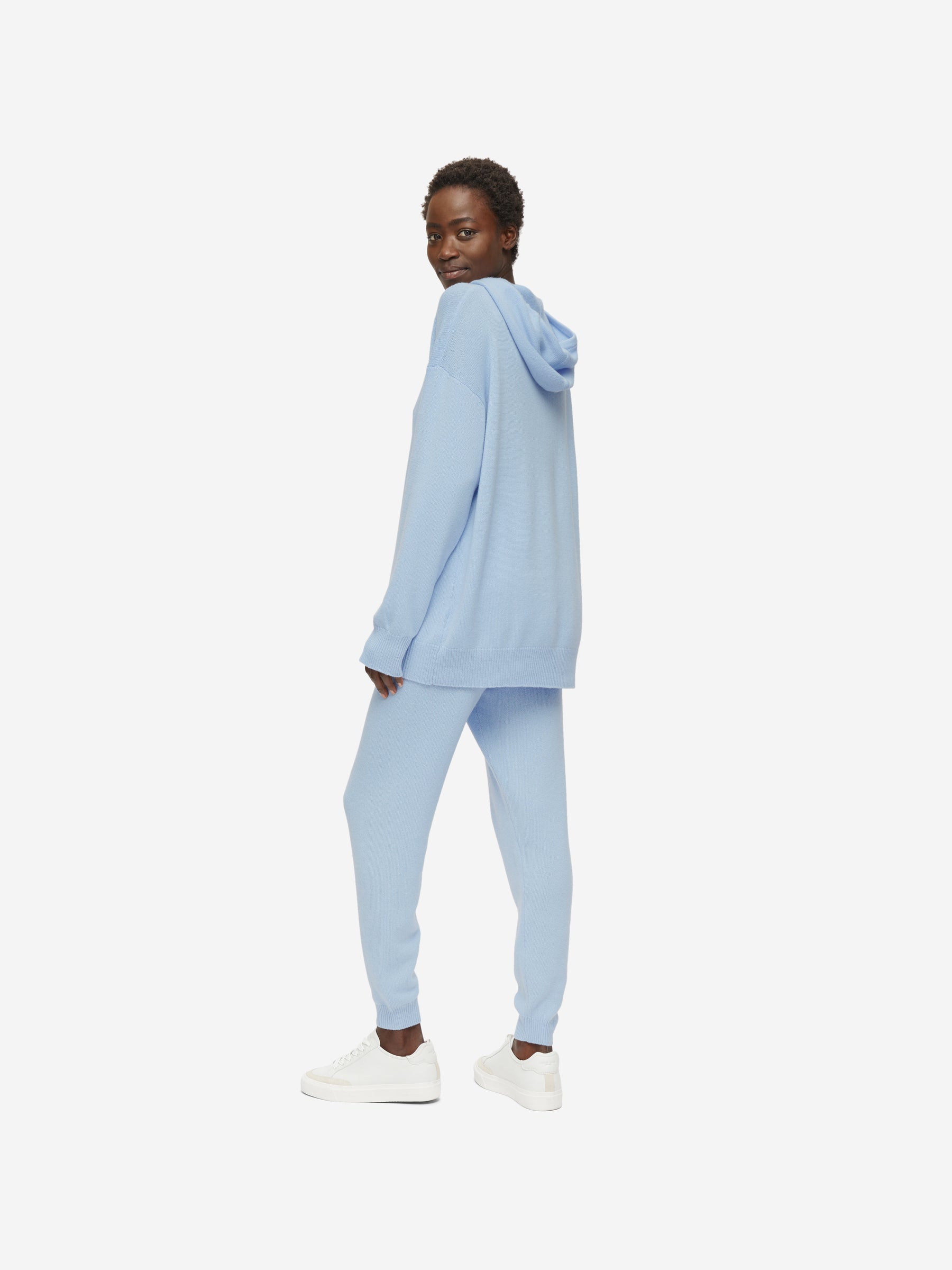 Women's Relaxed Pullover Hoodie Daphne Cashmere Sky