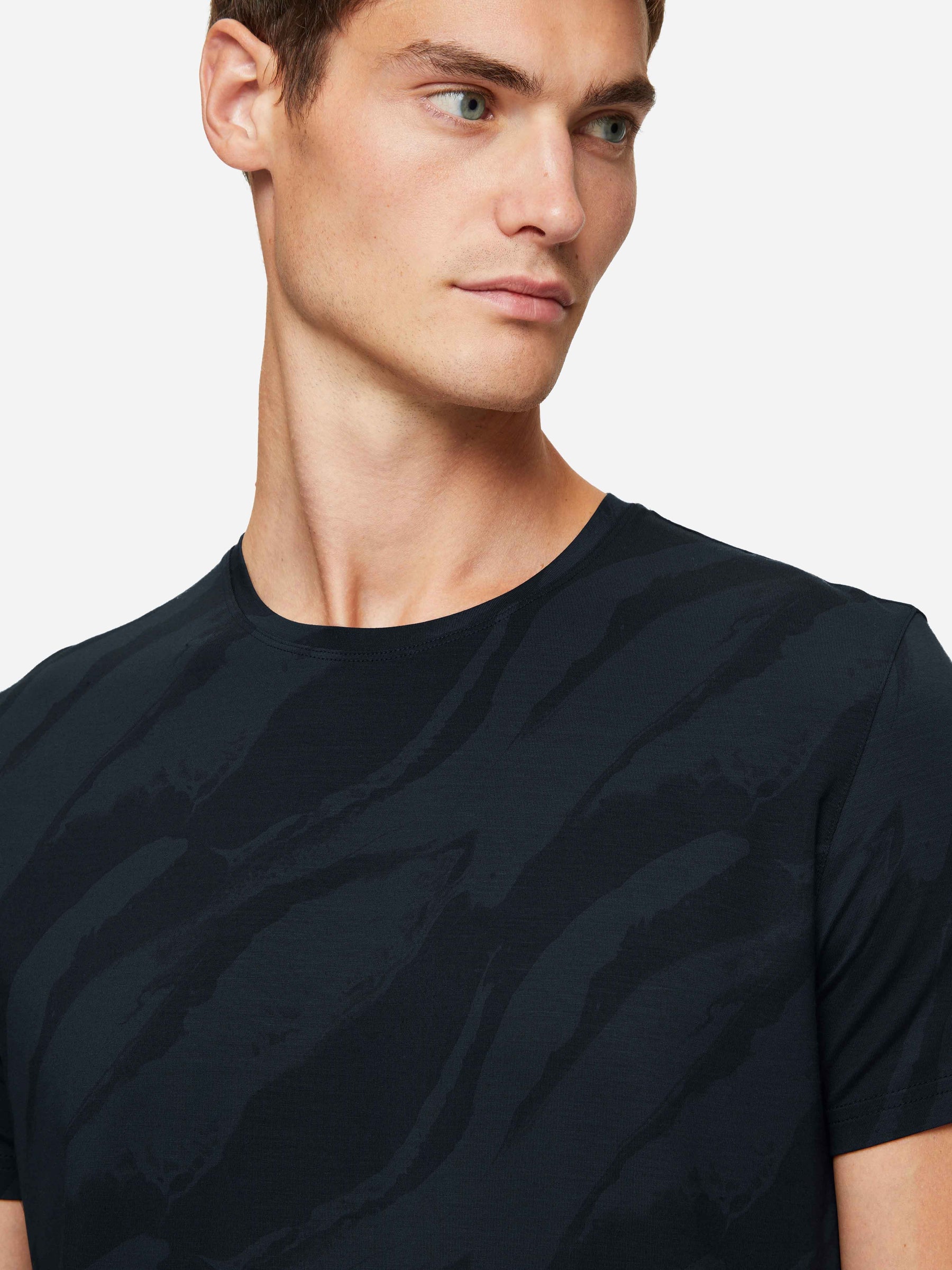 Men's T-Shirt London 8 Micro Modal Black