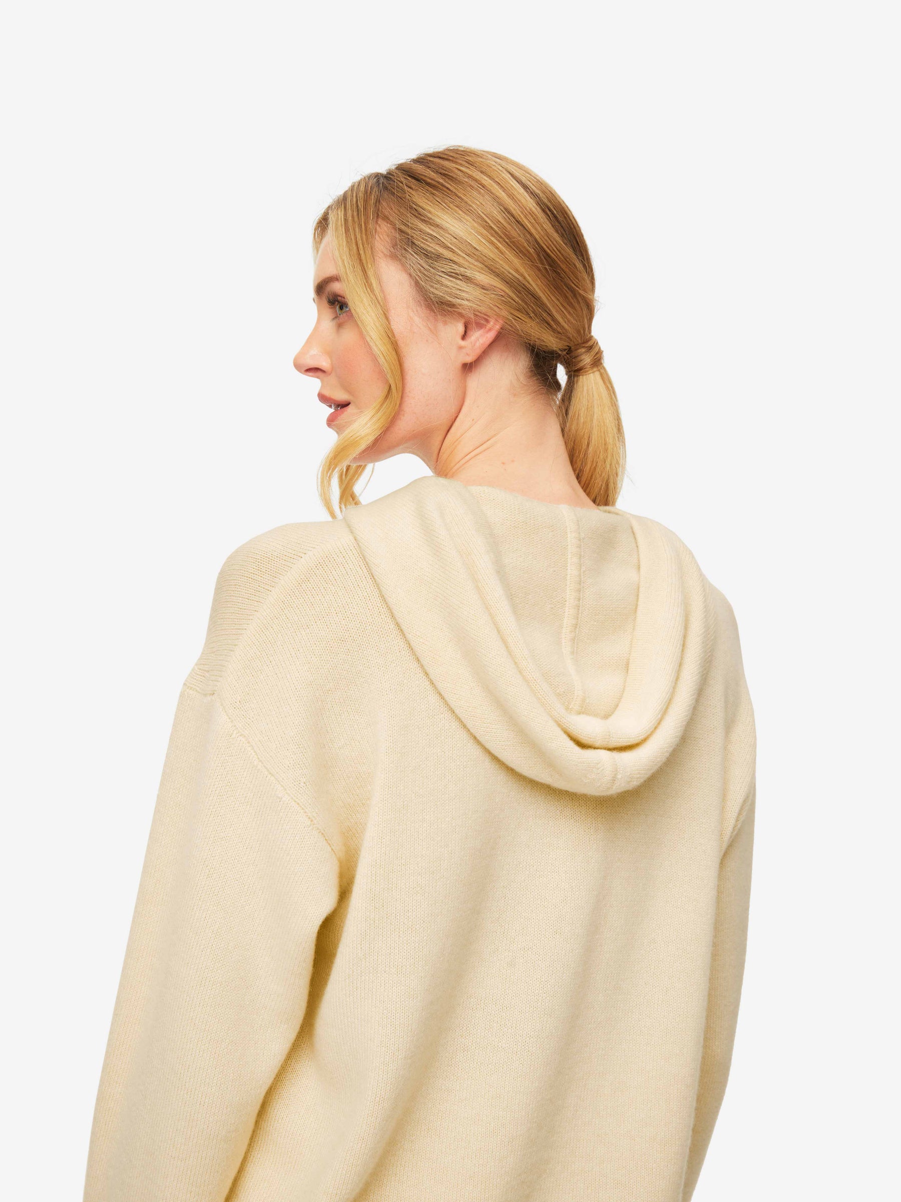 Women's Relaxed Pullover Hoodie Daphne Cashmere Beige