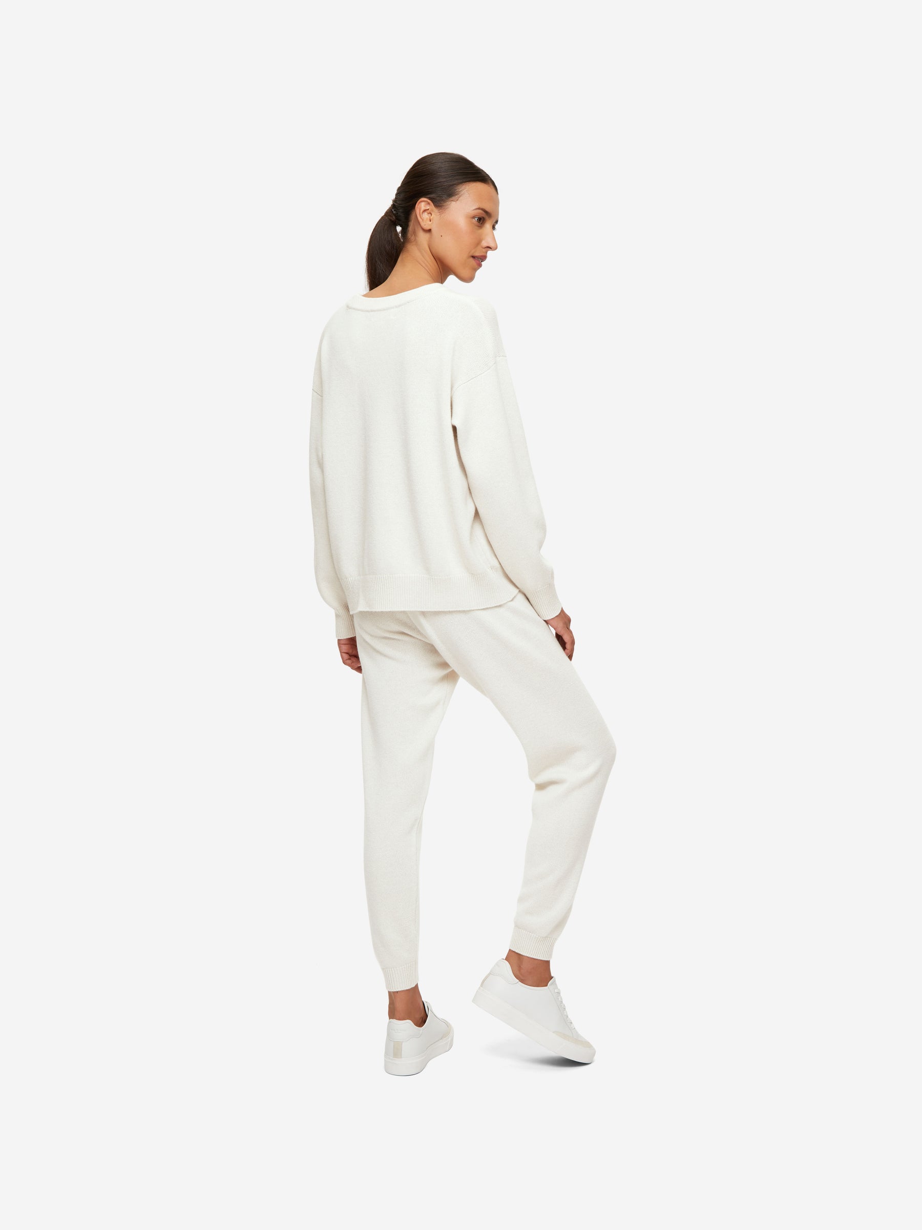 Women's Relaxed Sweater Daphne Cashmere Winter White