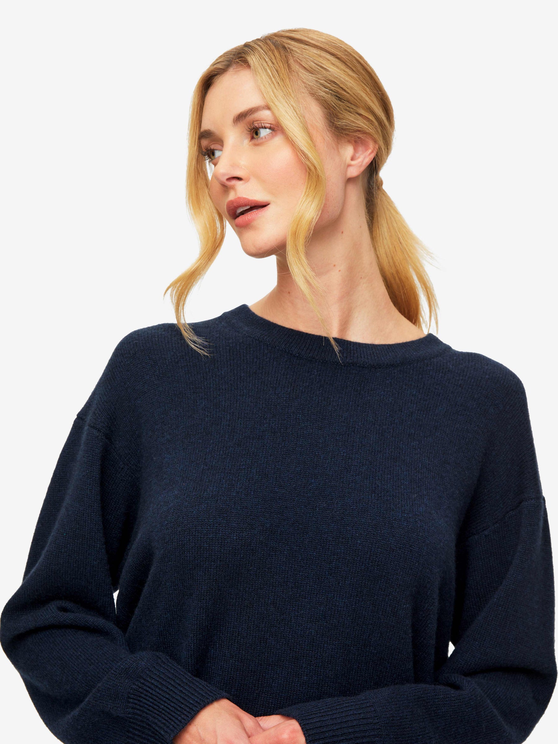 Women's Relaxed Sweater Daphne Cashmere Navy