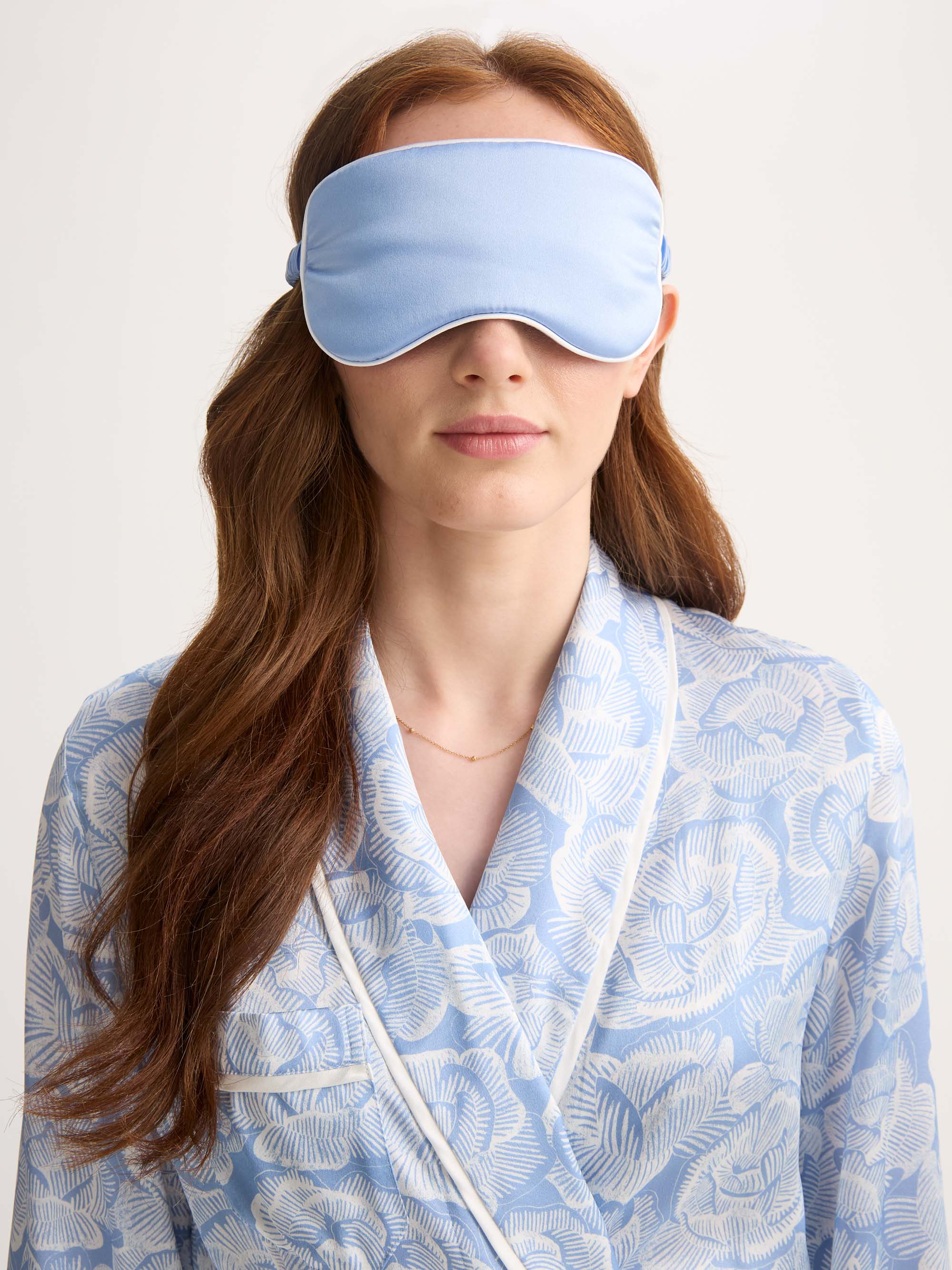 Silk Eye Mask Bailey Cloud Blue