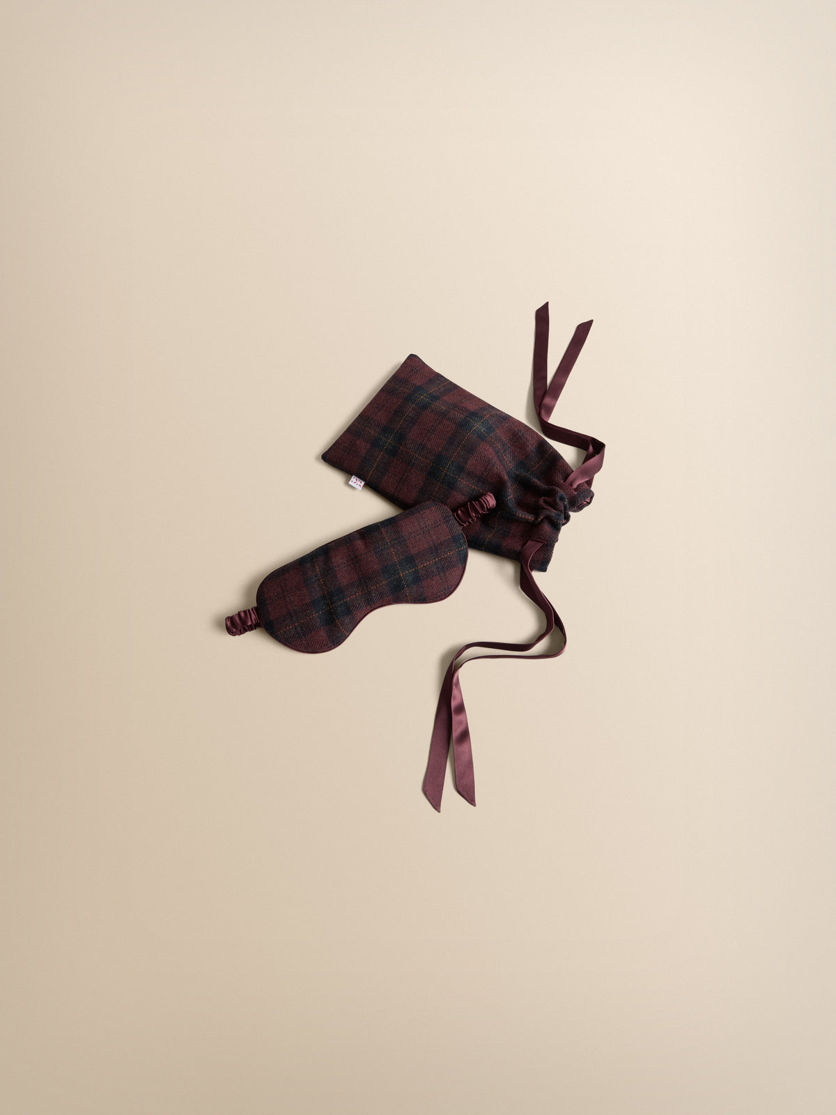 Duke Cashmere Eye Mask Burgundy Check