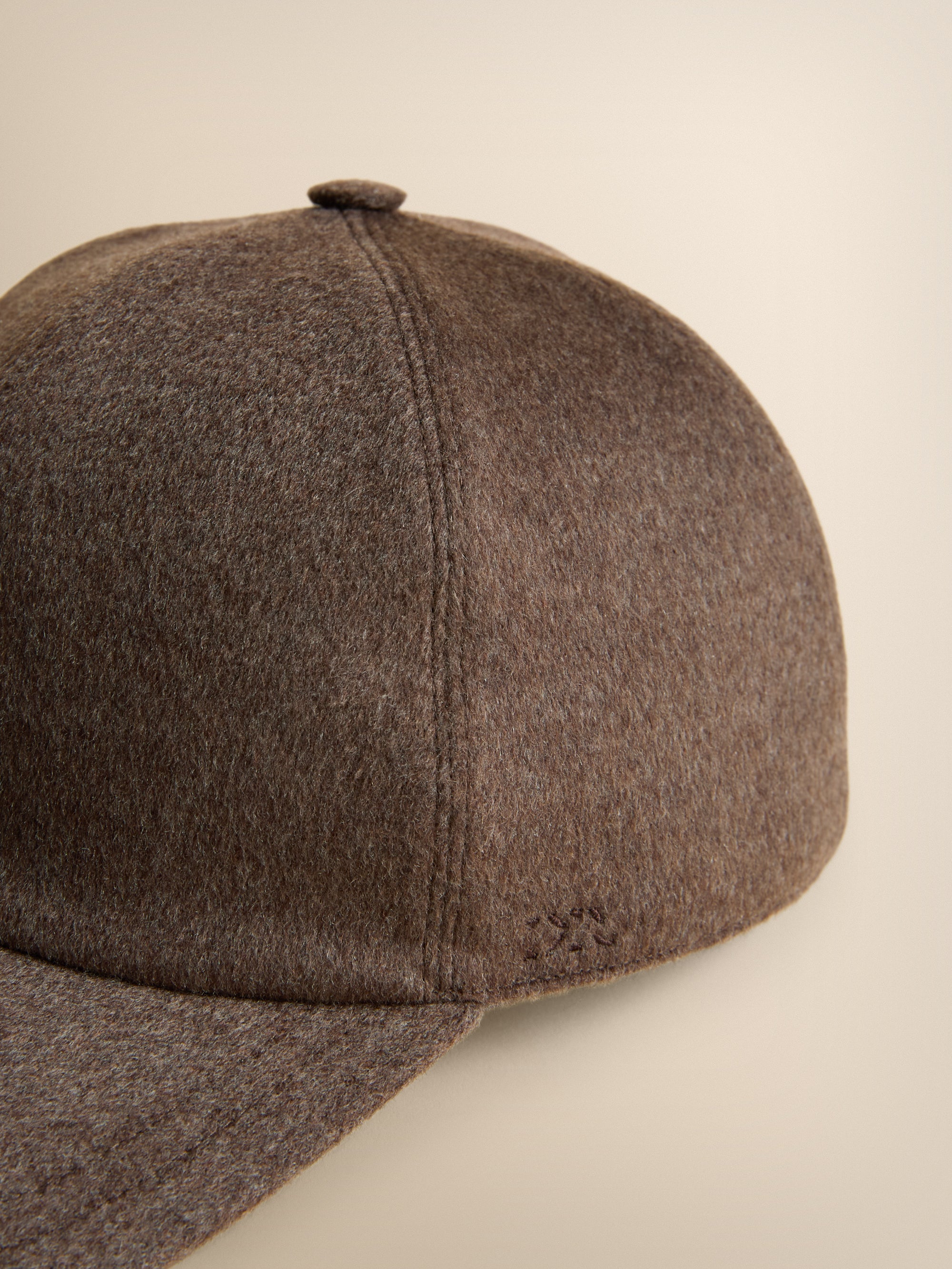 Duke Cashmere Cap Brown
