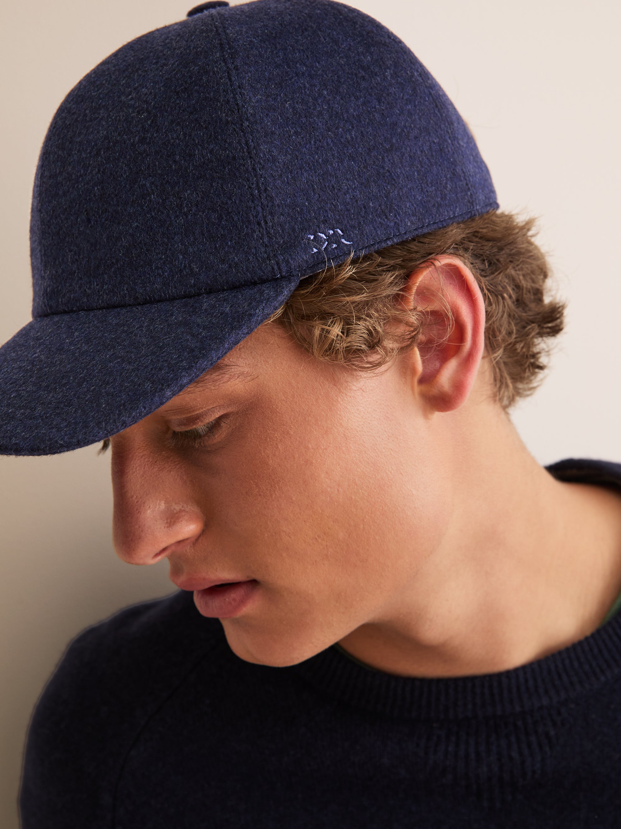 Duke Cashmere Cap Navy Blue | Derek Rose