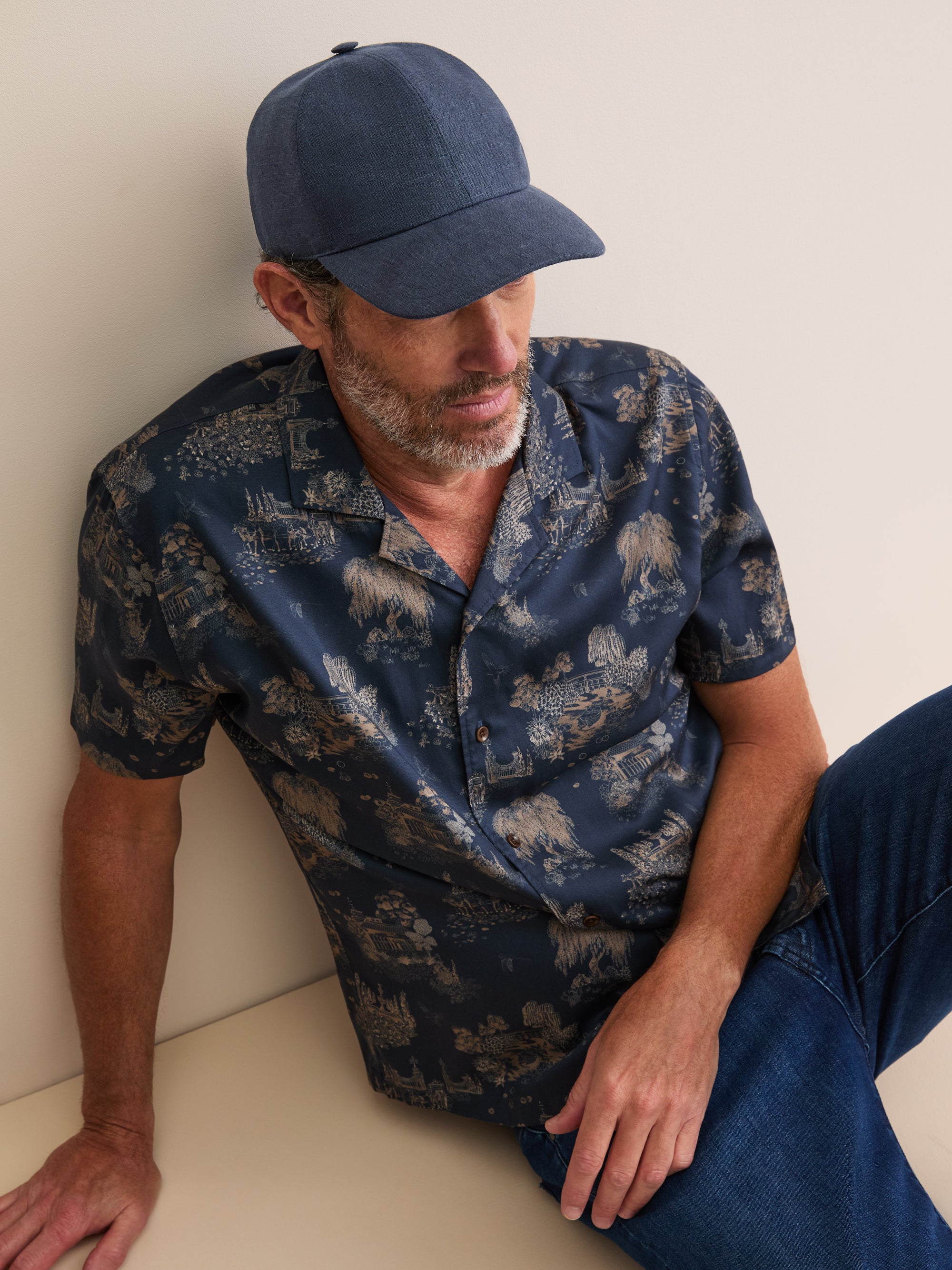 Linen Cap Vienna Navy Blue