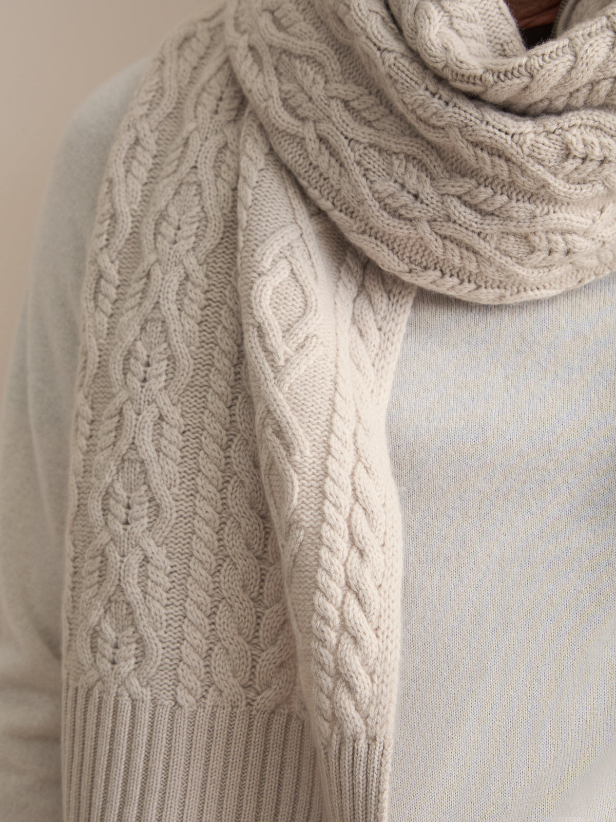 Eleanor Cashmere Cable Scarf Mist Gray