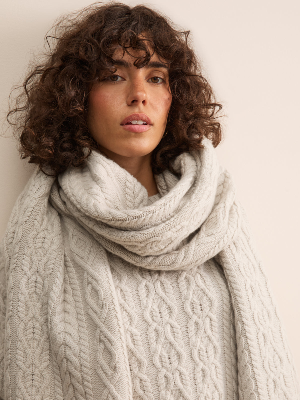 Eleanor Cashmere Cable Scarf Mist Gray