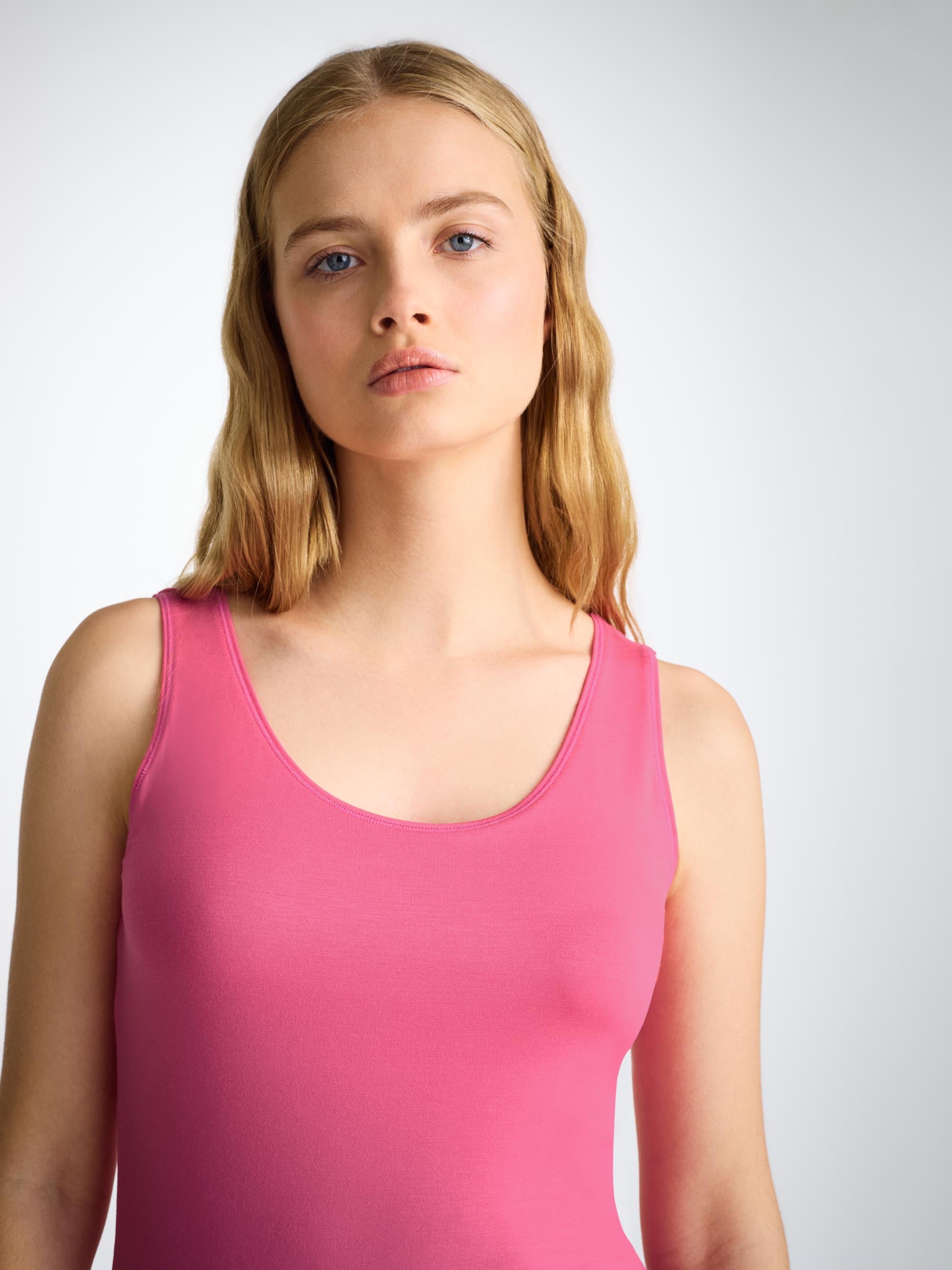 Women's Support Vest Lara Micro Modal Stretch Flamingo Pink