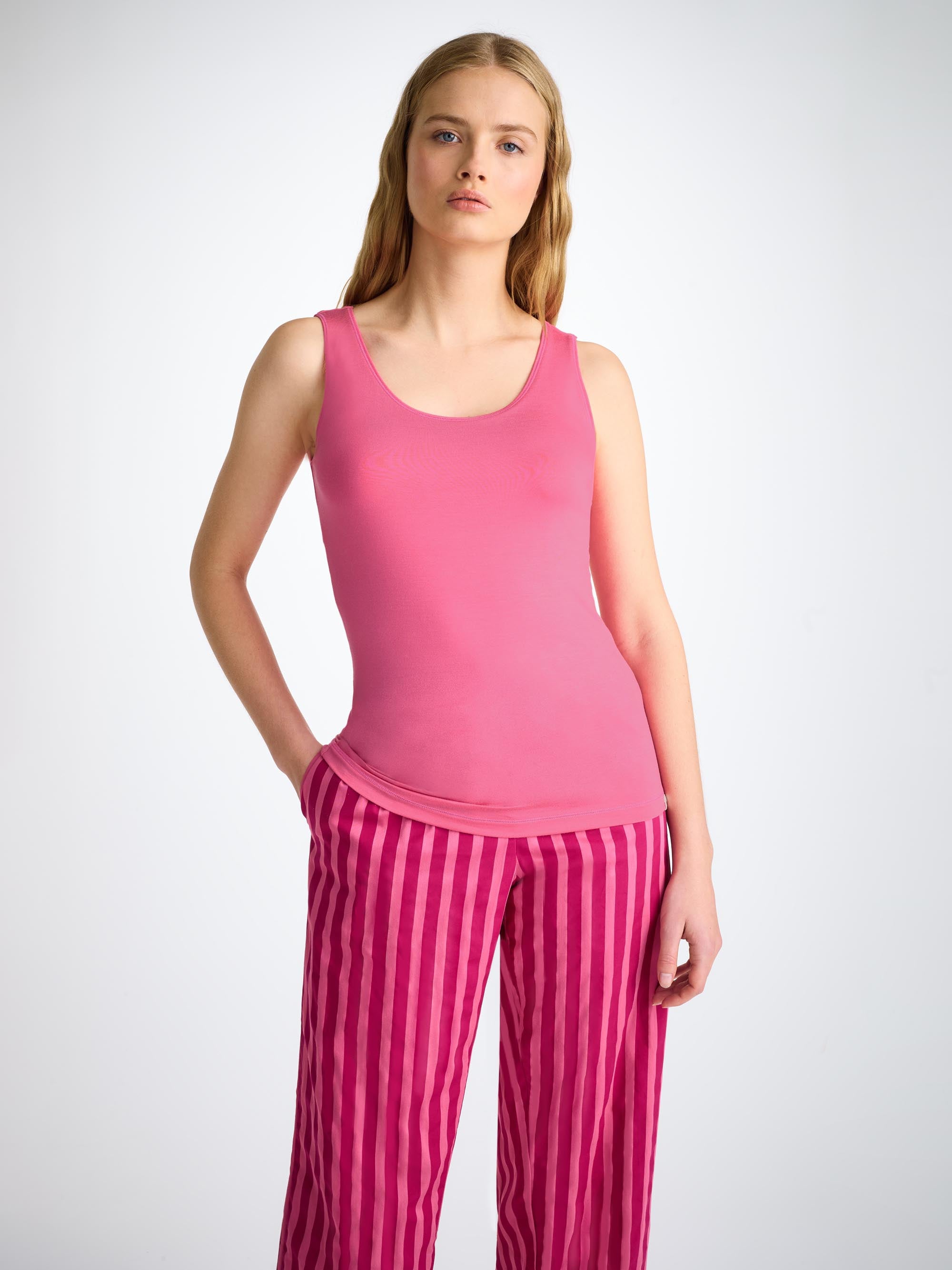 Women's Support Vest Lara Micro Modal Stretch Flamingo Pink