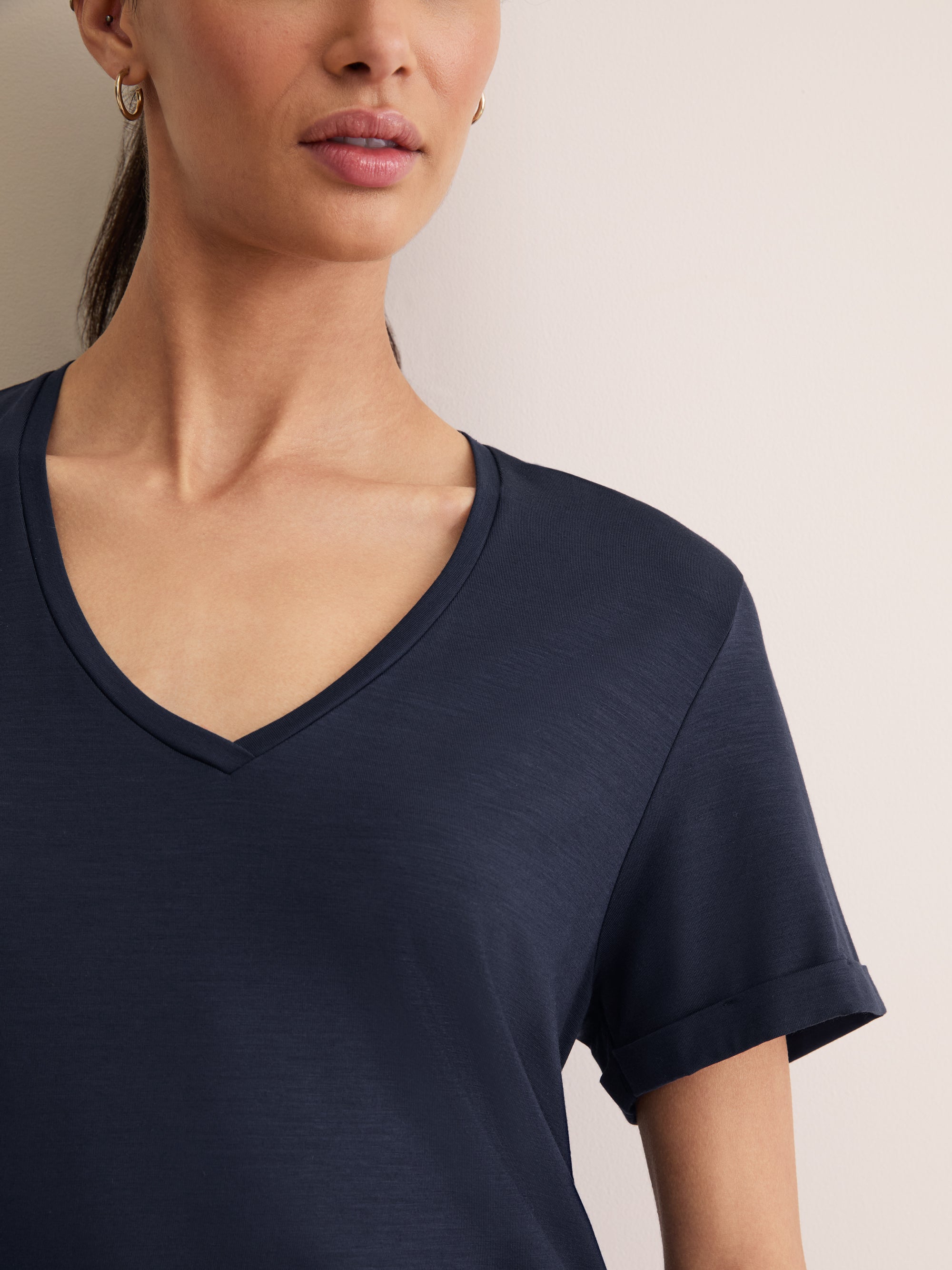 Women's V-Neck Sleep T-Shirt Lara Micro Modal Stretch Navy