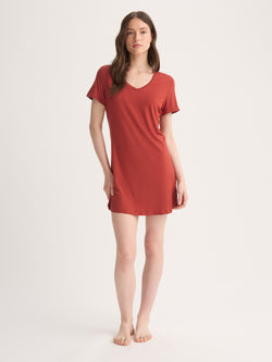 Women's V-Neck Sleep T-Shirt Lara Micro Modal Stretch Rose Red