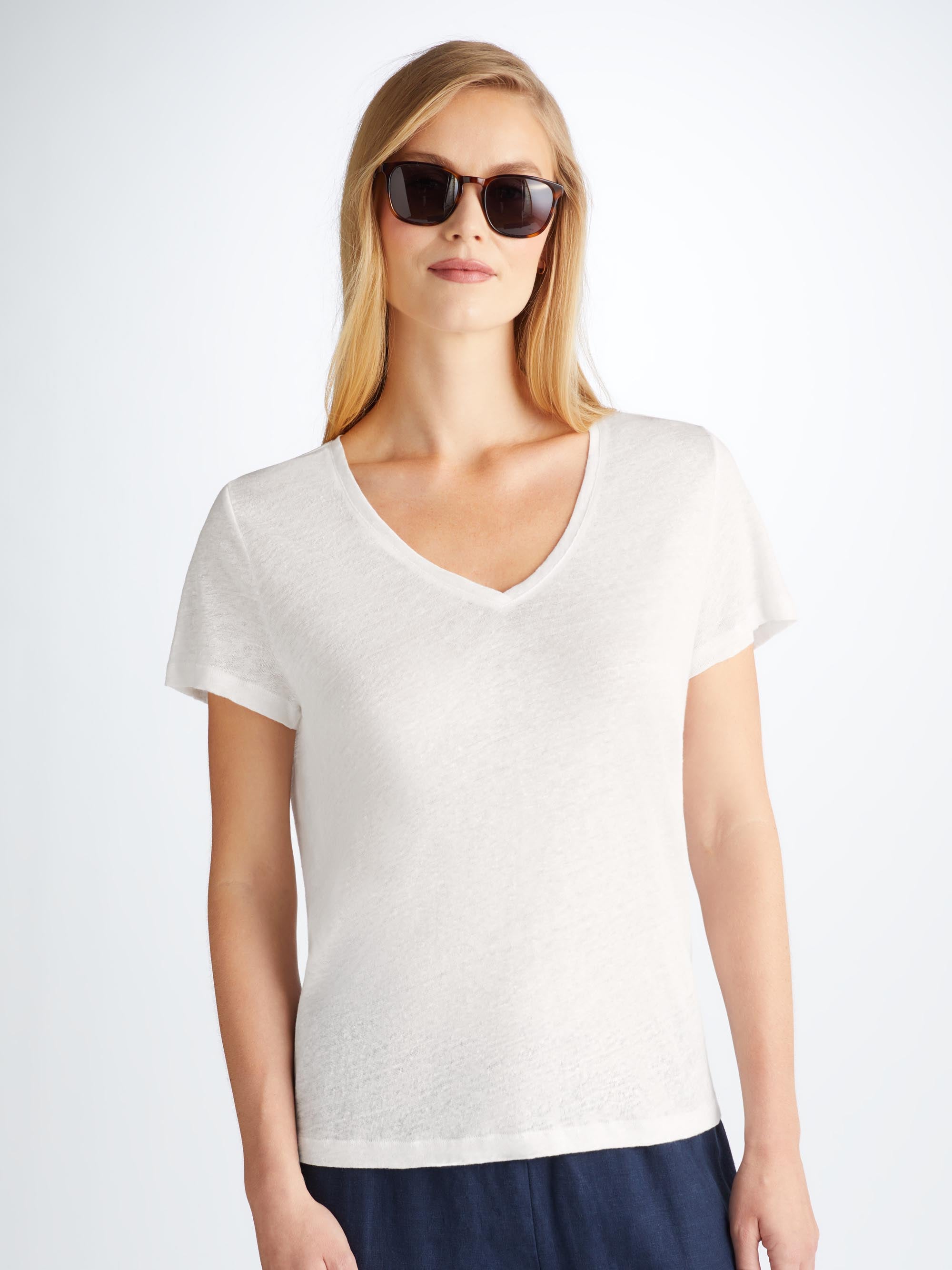 Women's V-Neck T-Shirt Jordan Linen White