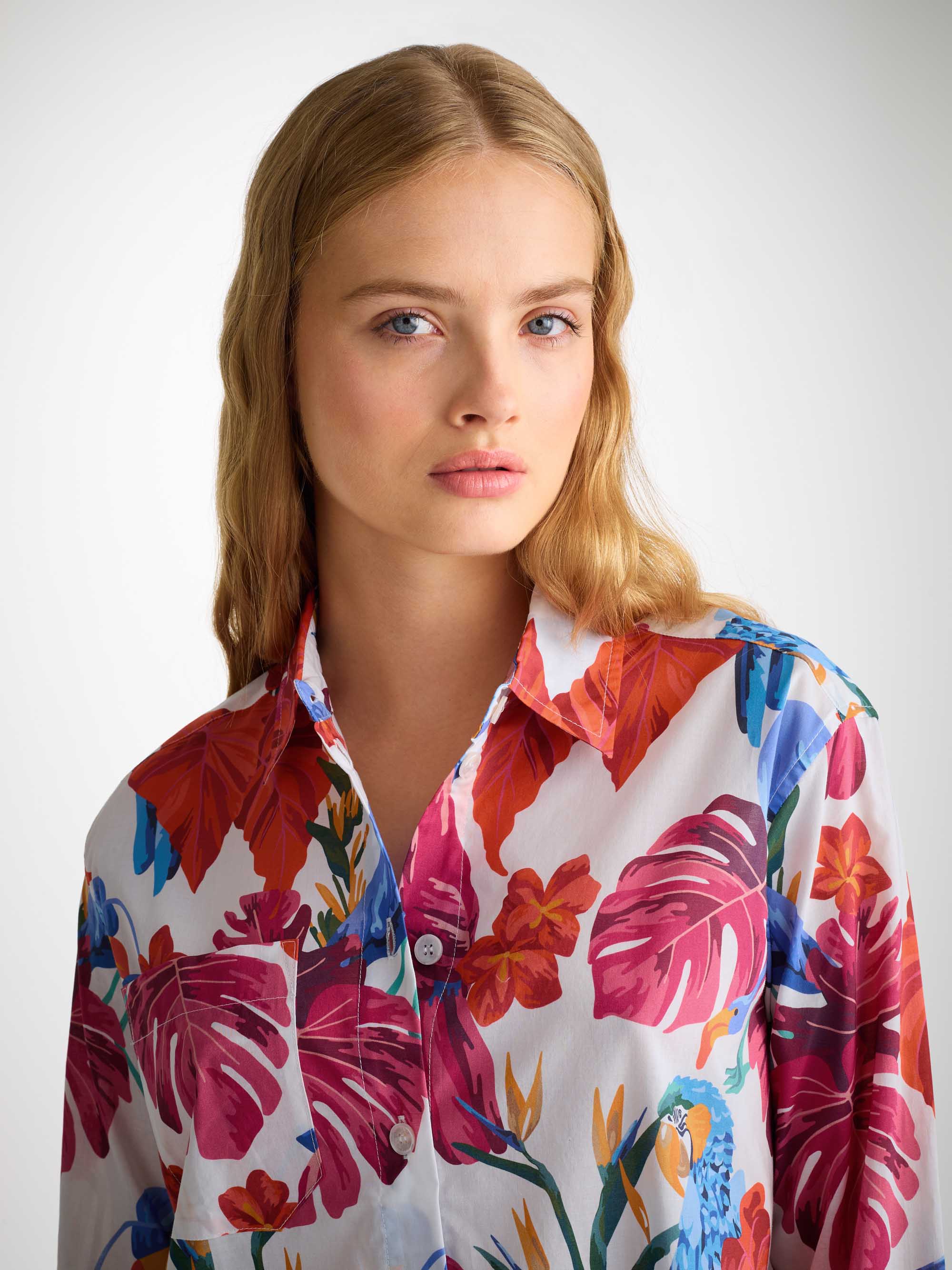 Women's Nightshirt Cotton Batiste White Jungle Birds Print