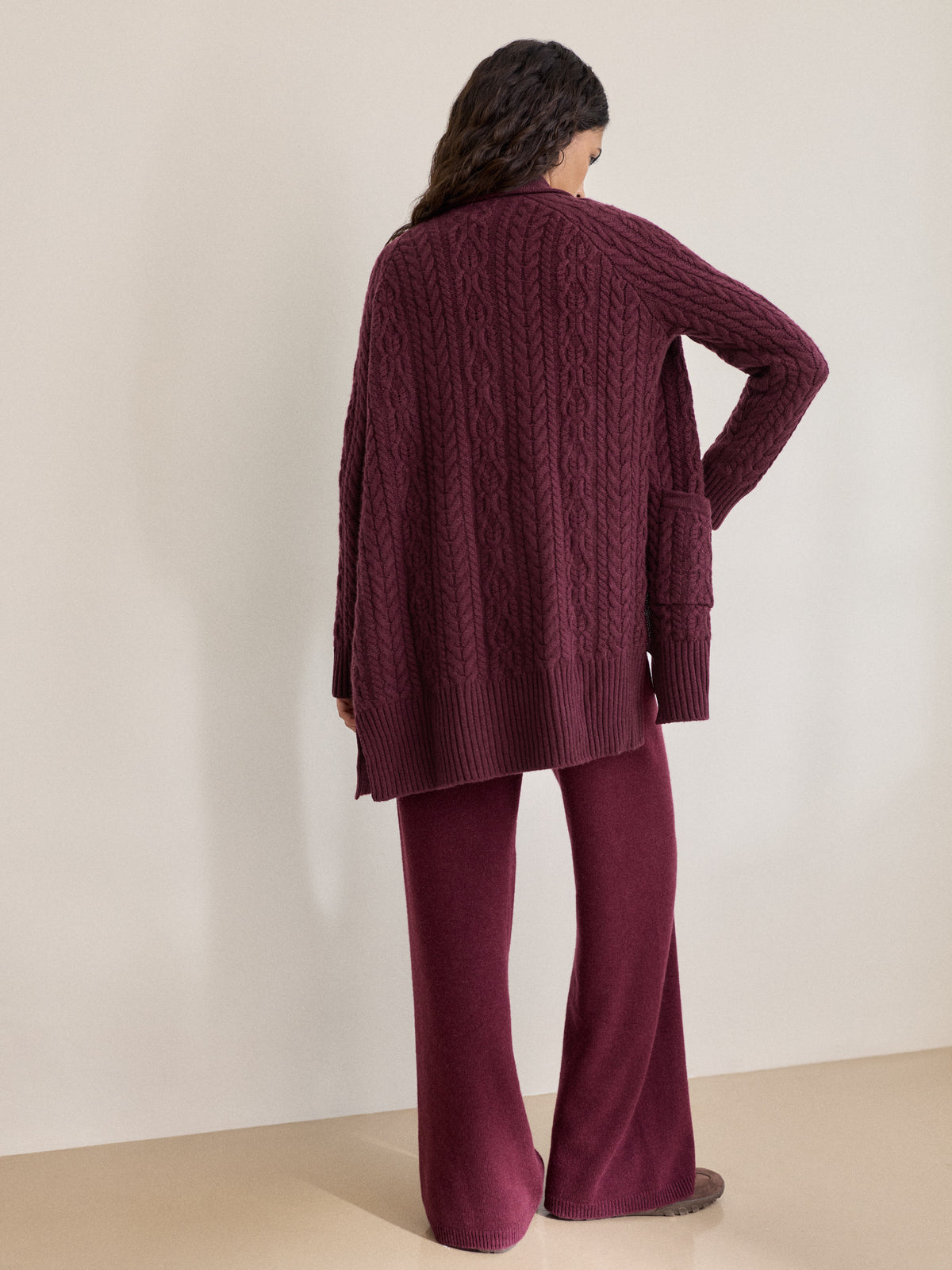 Iris Cashmere Cable Knit Cardigan Burgundy