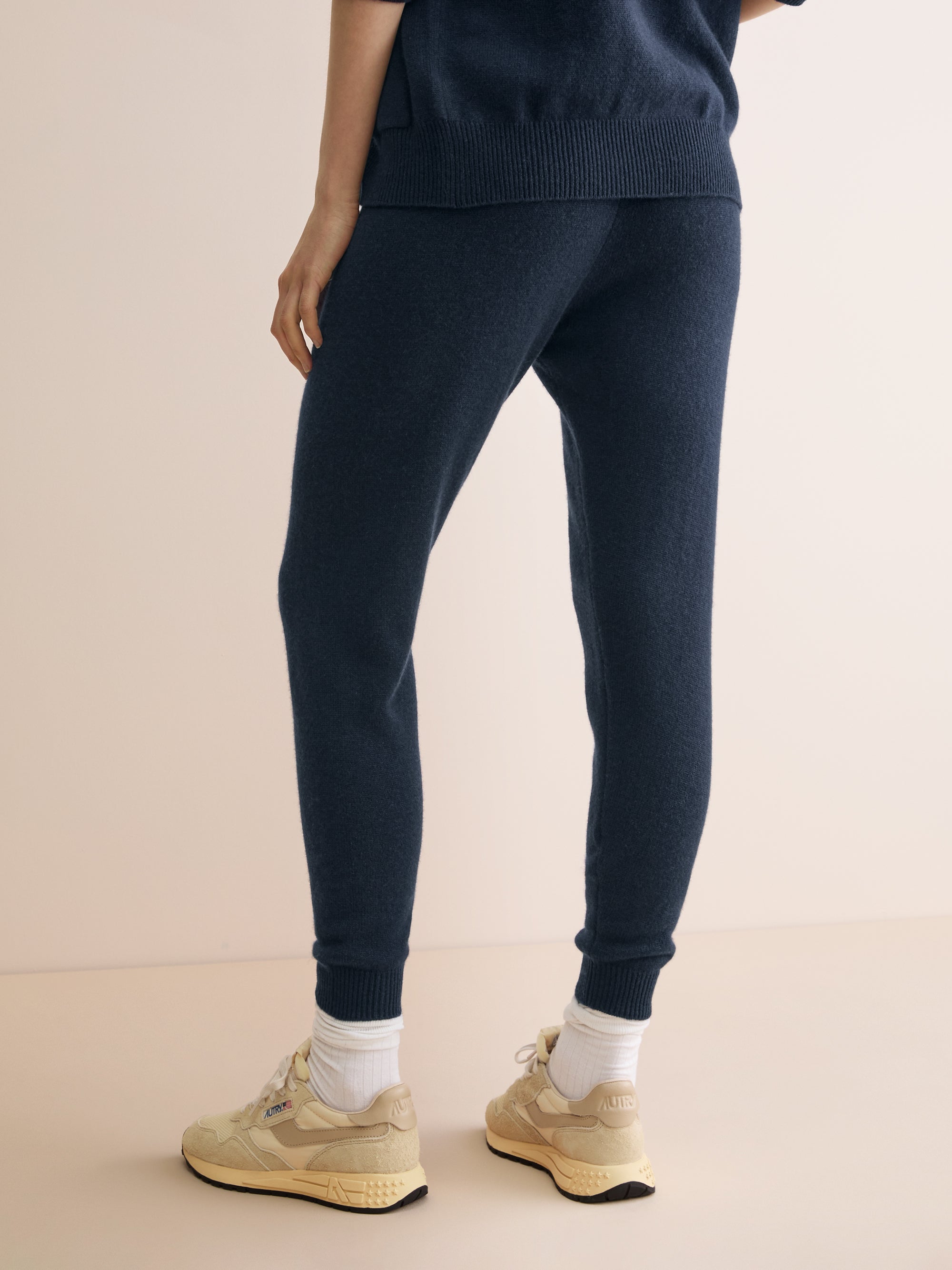 Women's Sweatpants Daphne Cashmere Navy