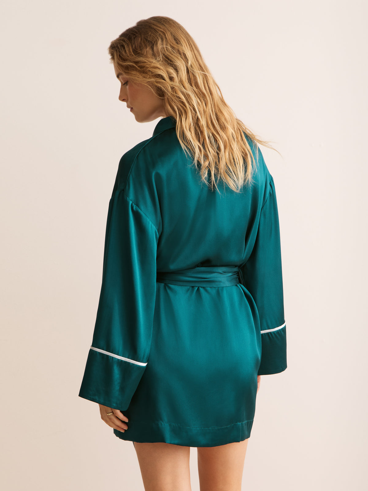 Bailey Silk Short Robe Peacock Green