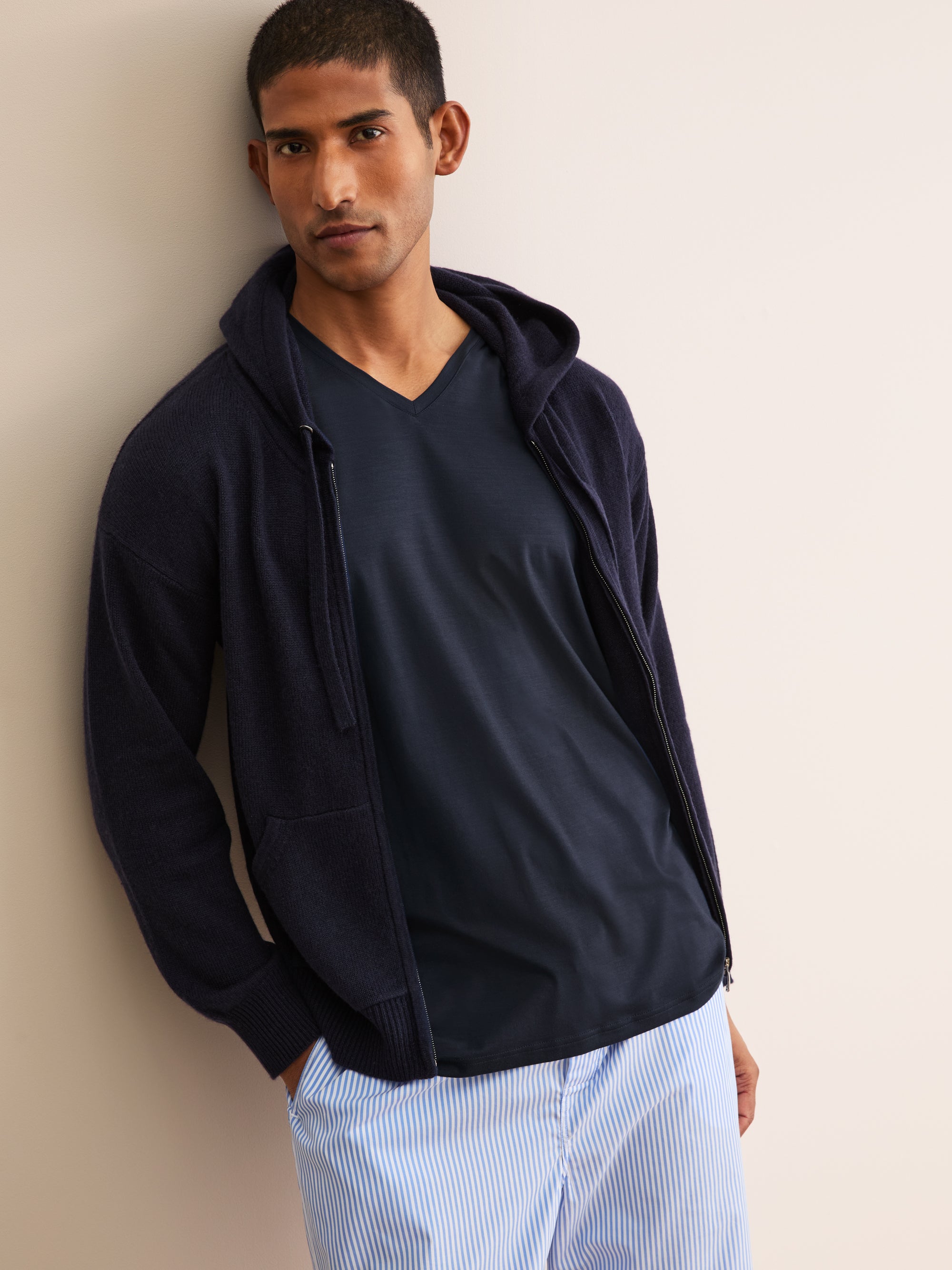 Men's V-Neck T-Shirt Basel Micro Modal Stretch Navy