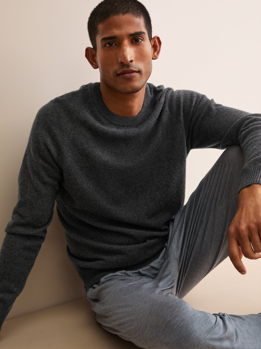 Finley Cashmere Sweater Charcoal Grey