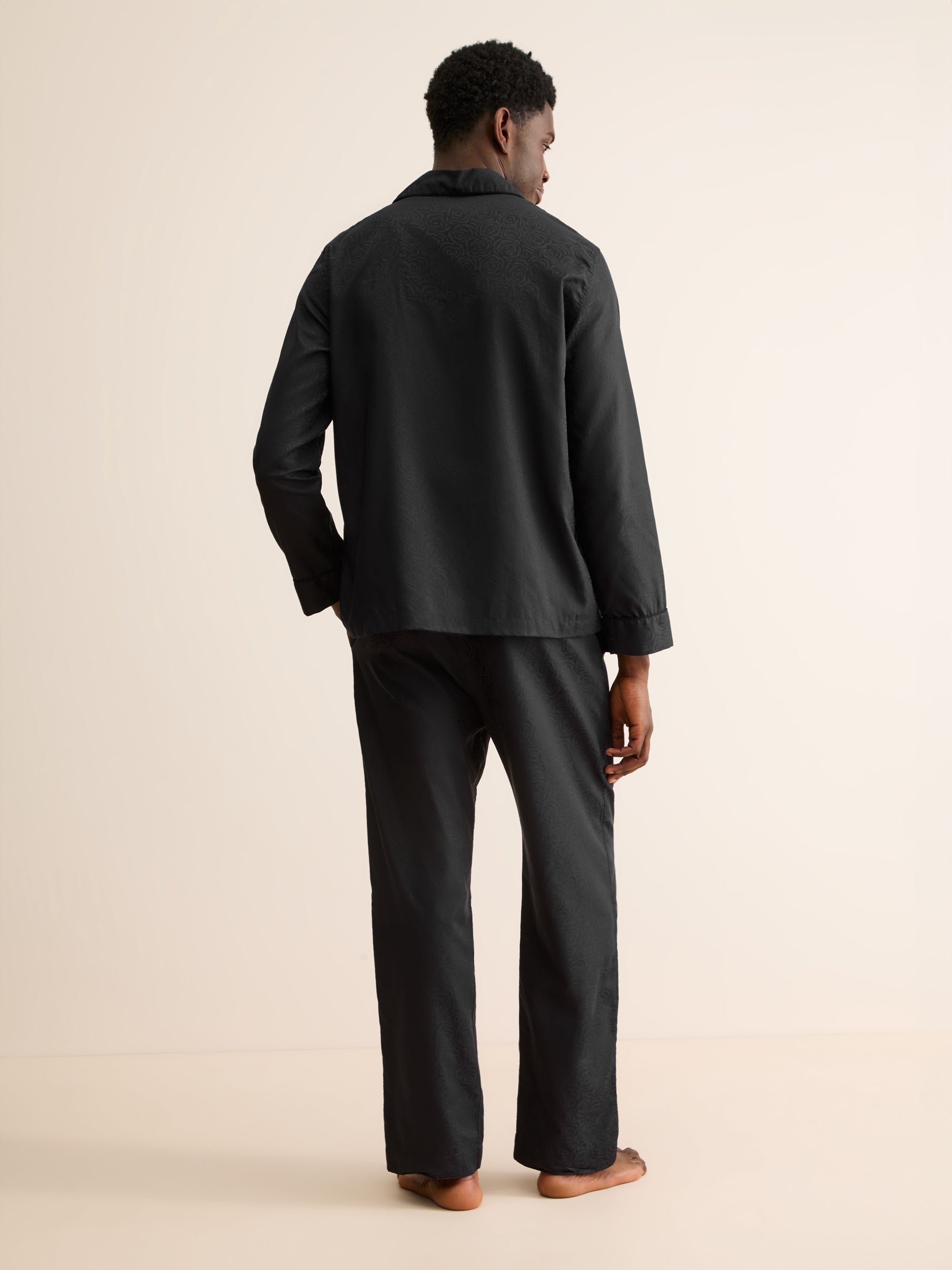 Men's Classic Fit Pyjamas Paris Cotton Jacquard Black Rose