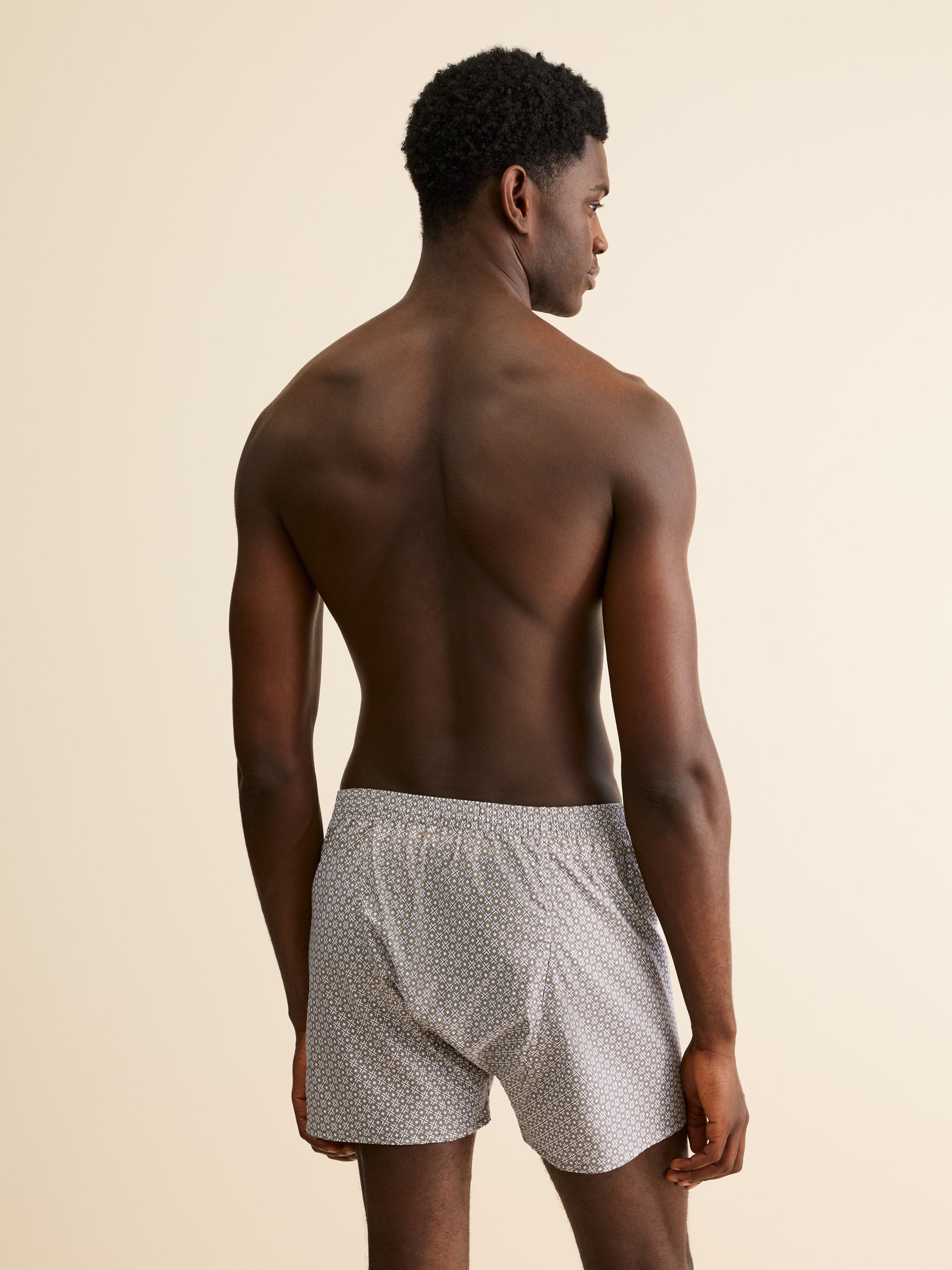 Men's Classic Fit Boxers London Transport Cotton Batiste Taupe Cross