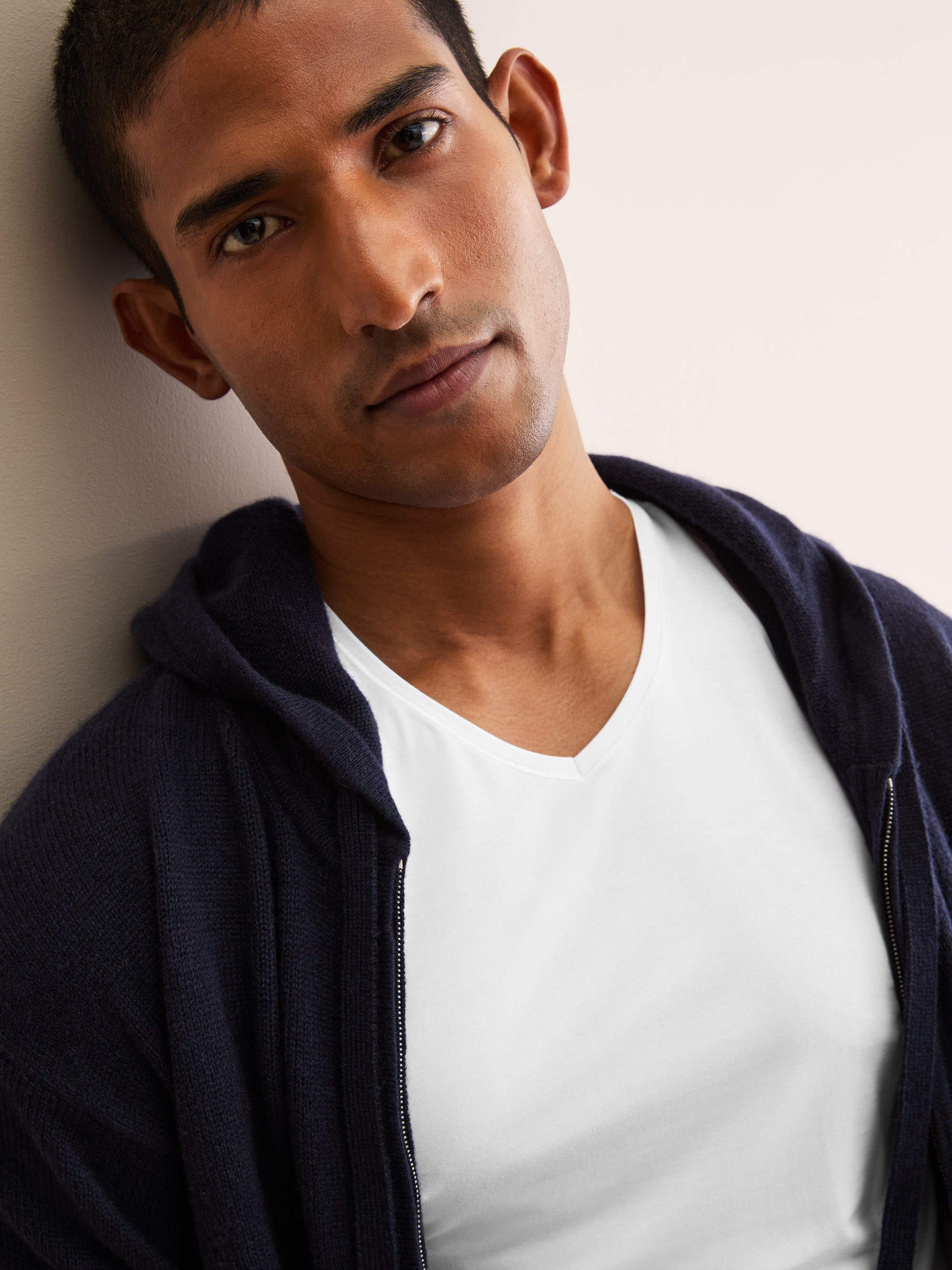 Men's Alex Micro Modal V-Neck Undershirt White | Derek Rose