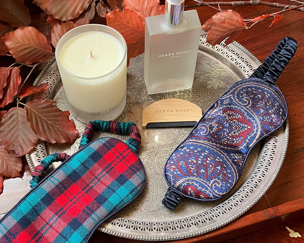 Derek Rose | Cashmere Comb Relax Candle and Eye Masks