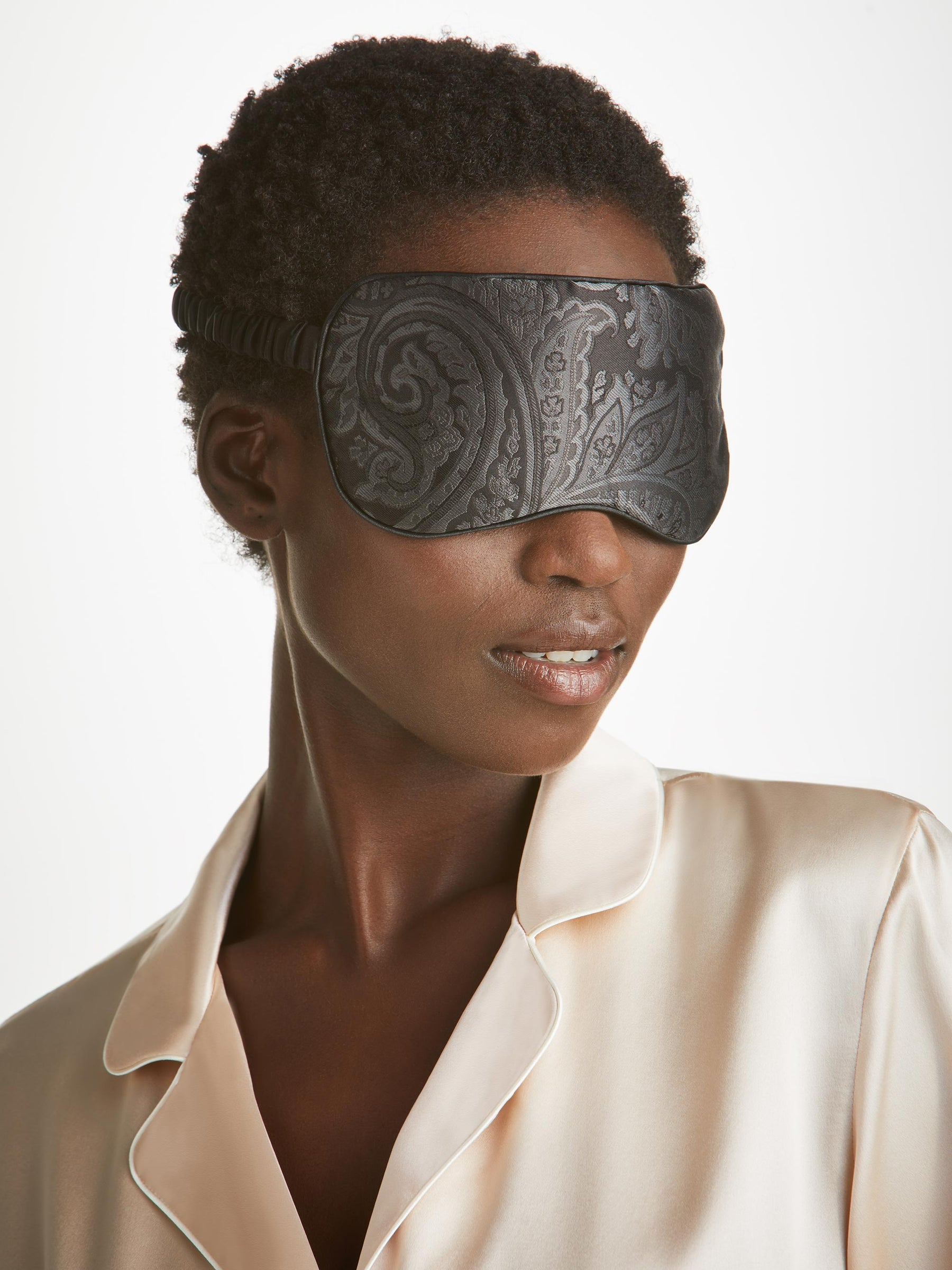 Eye Mask Verona 67 Silk Satin Black