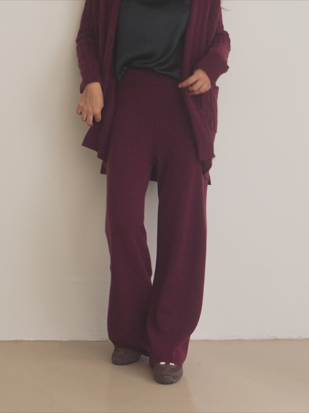 Daphne Cashmere Wide Leg Trousers Burgundy