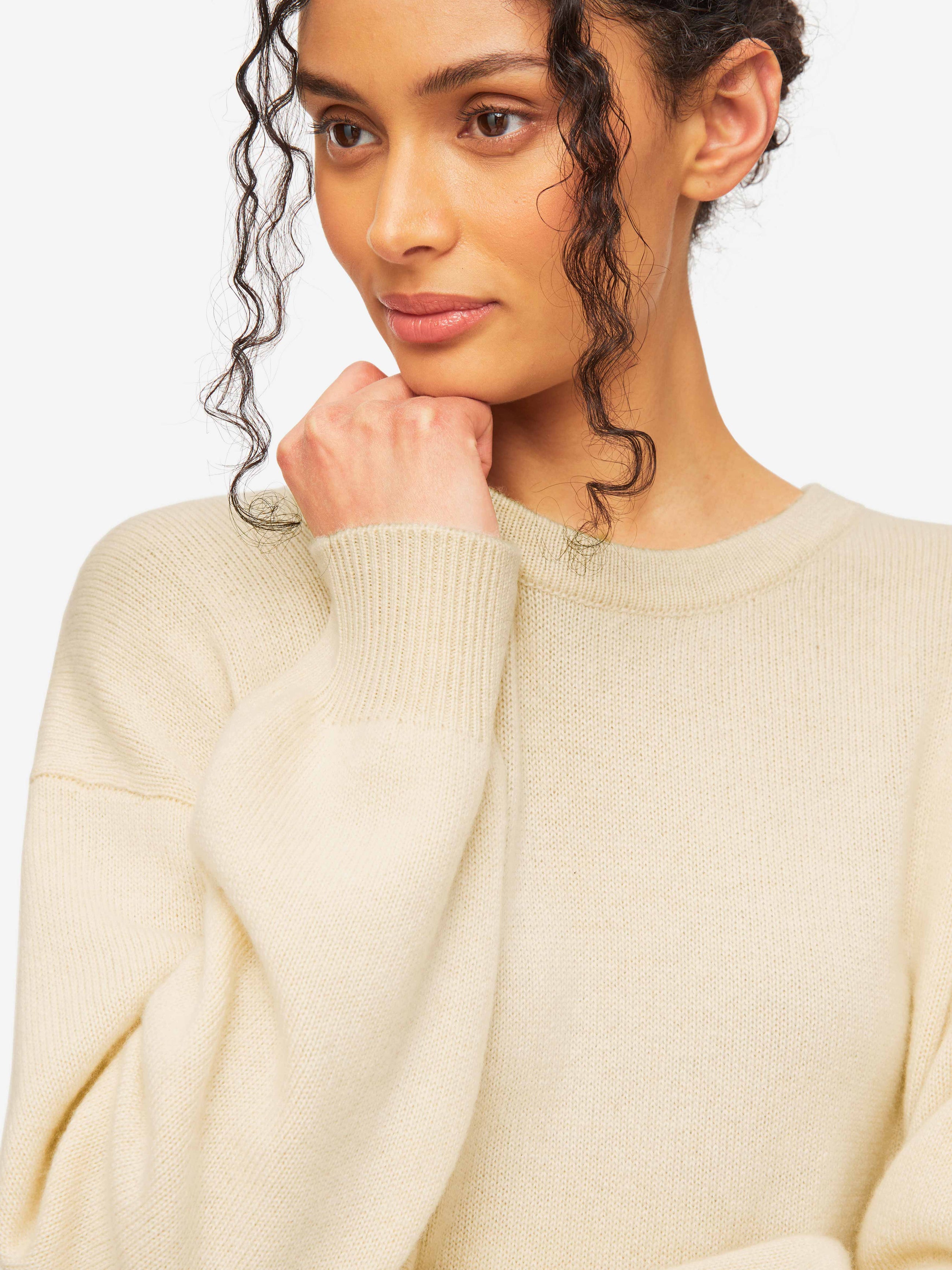 Women's Relaxed Sweater Daphne Cashmere Beige